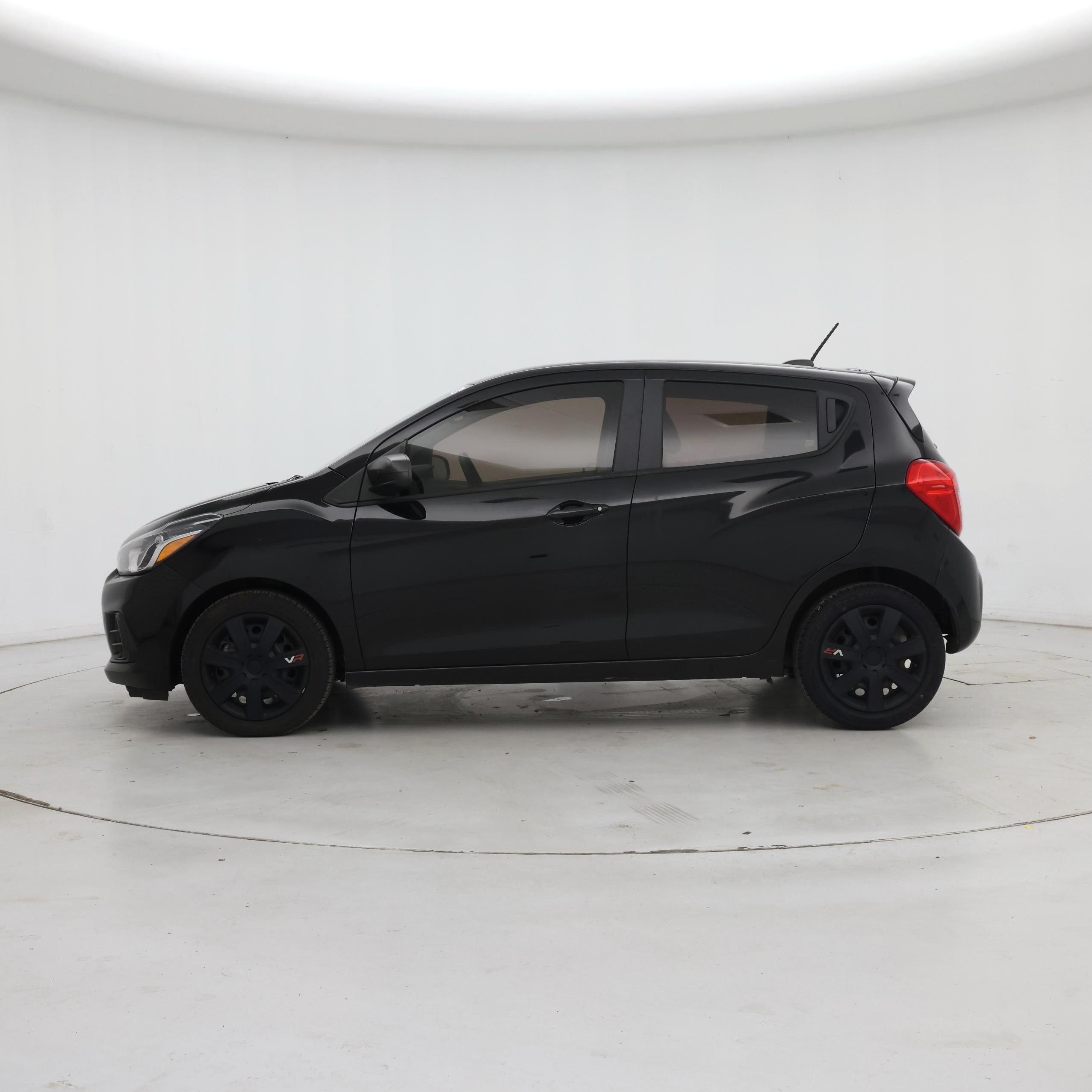 Thumbnail: 2018 Chevrolet Spark - 3