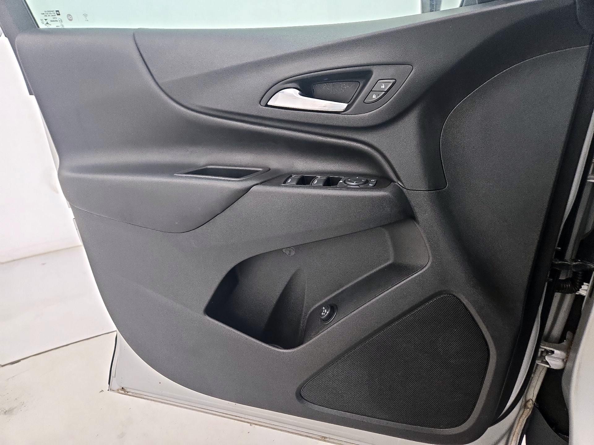 Thumbnail: 2020 Chevrolet Equinox - 12