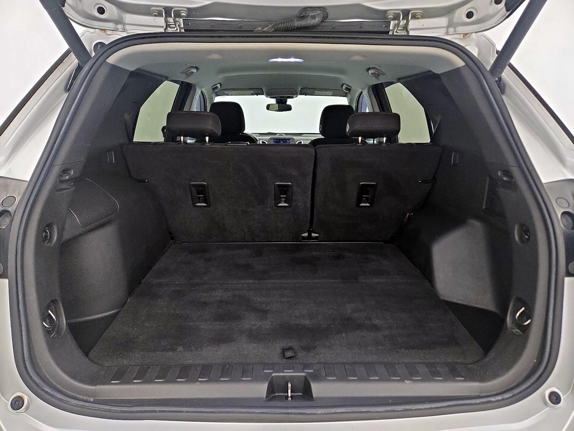 Thumbnail: 2020 Chevrolet Equinox - 20