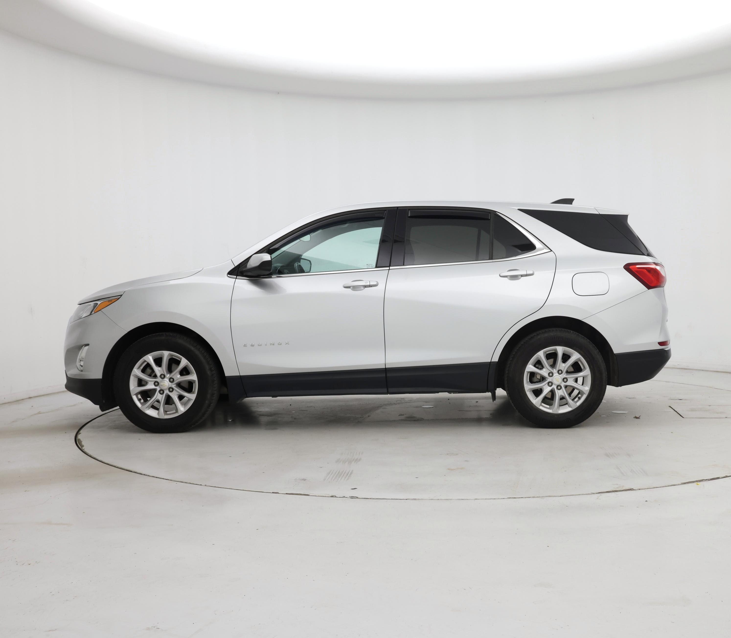 Thumbnail: 2020 Chevrolet Equinox - 3