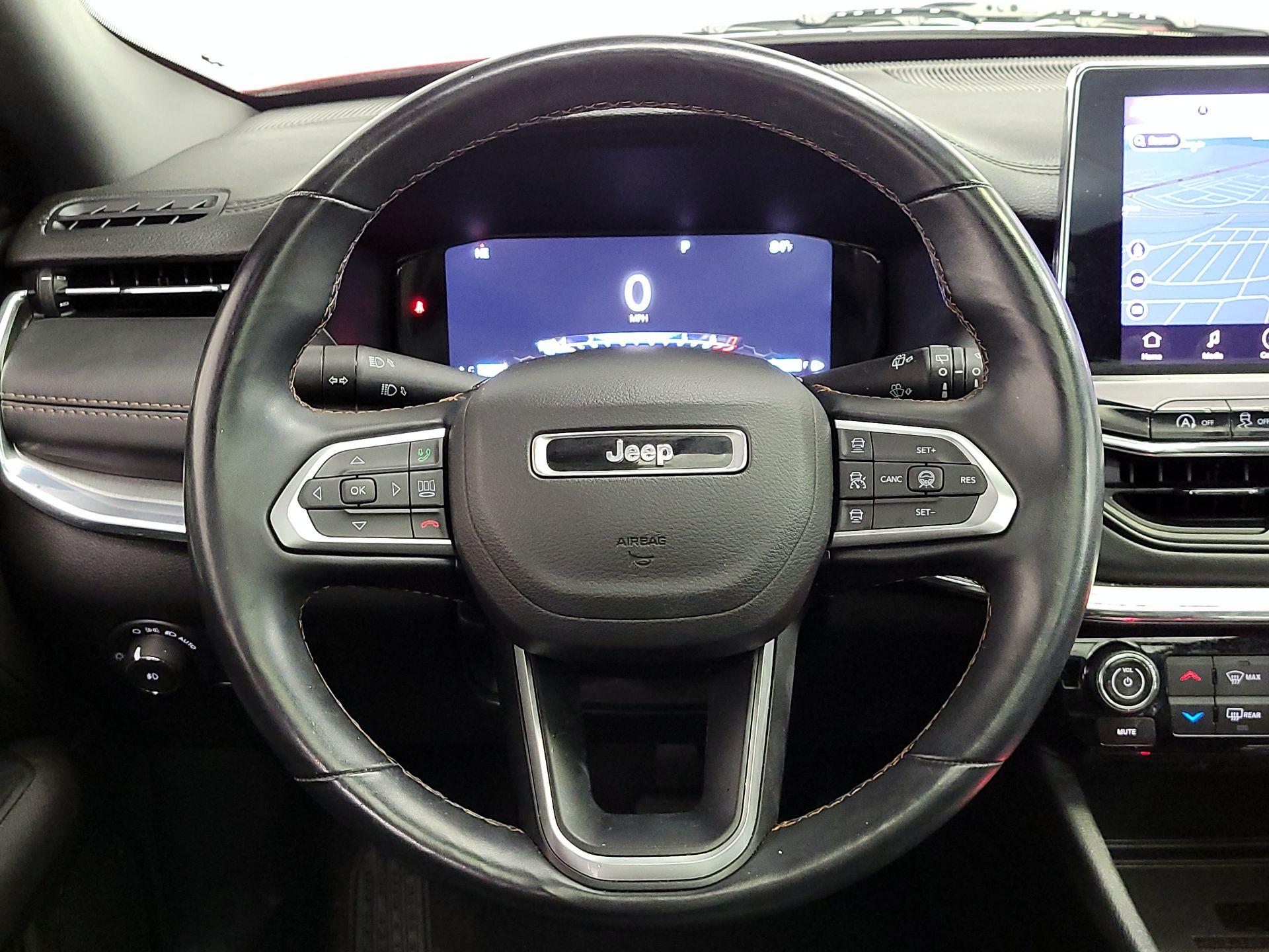 Thumbnail: 2022 Jeep Compass - 10