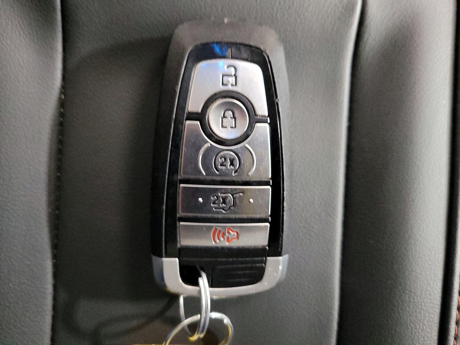2025 Ford Expedition Active - Photo 26