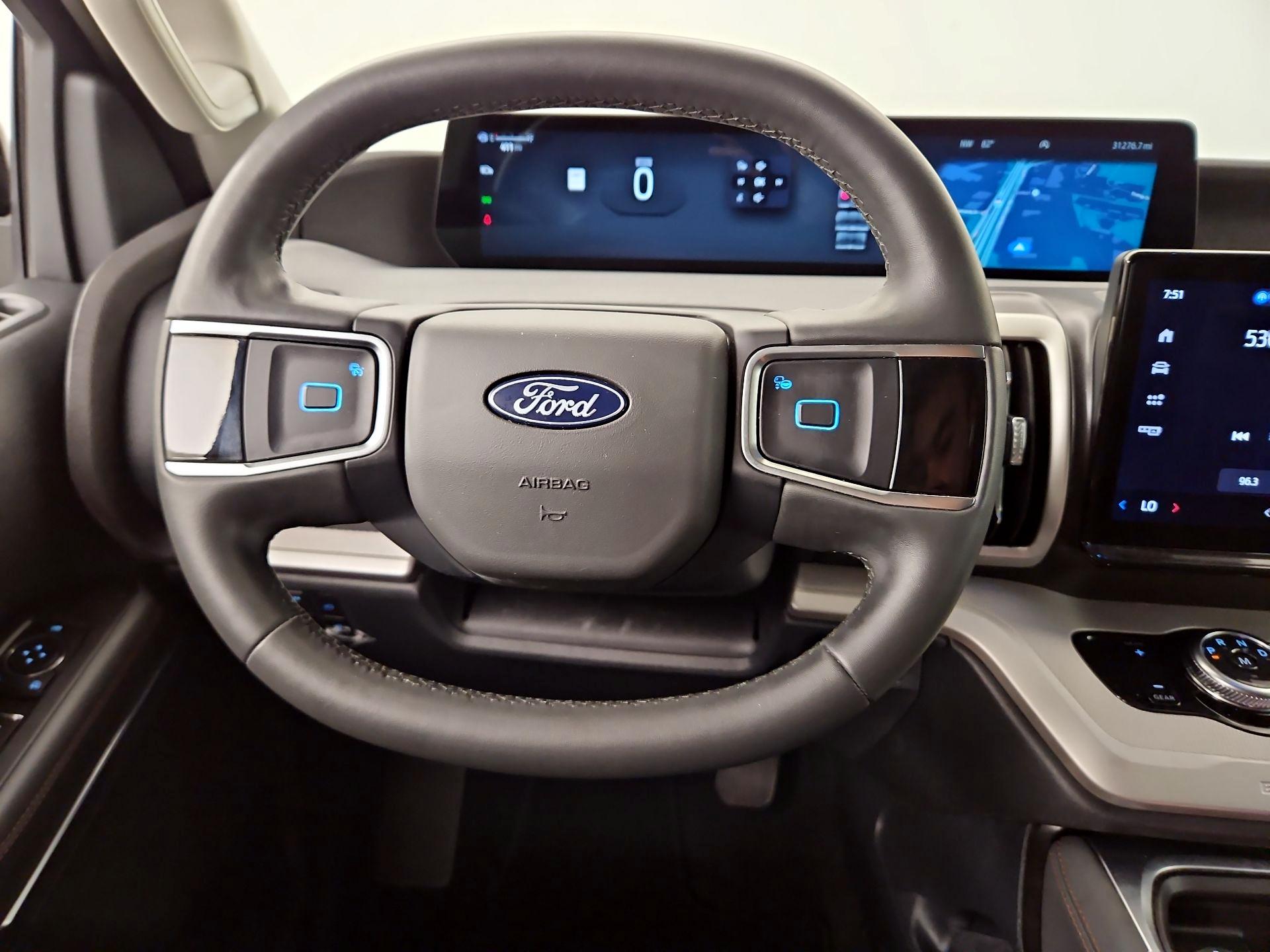 Thumbnail: 2025 Ford Expedition - 10