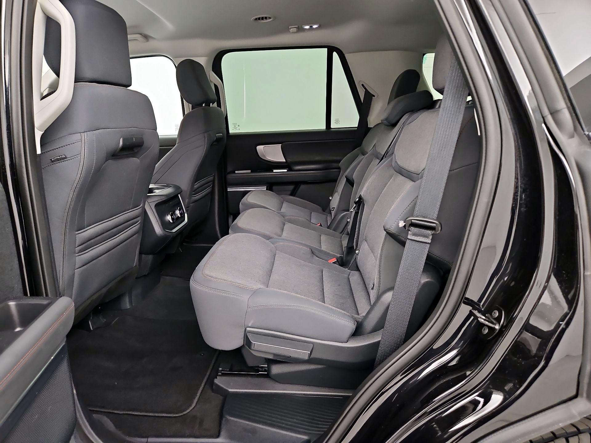 Thumbnail: 2025 Ford Expedition - 20