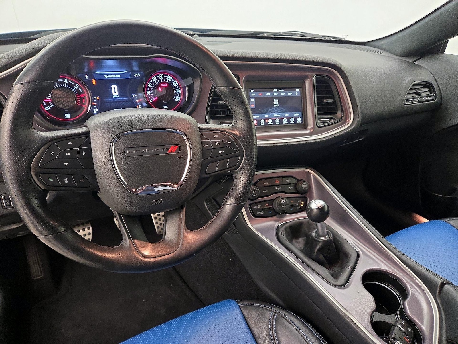 2021 Dodge Challenger R/T - Photo 10