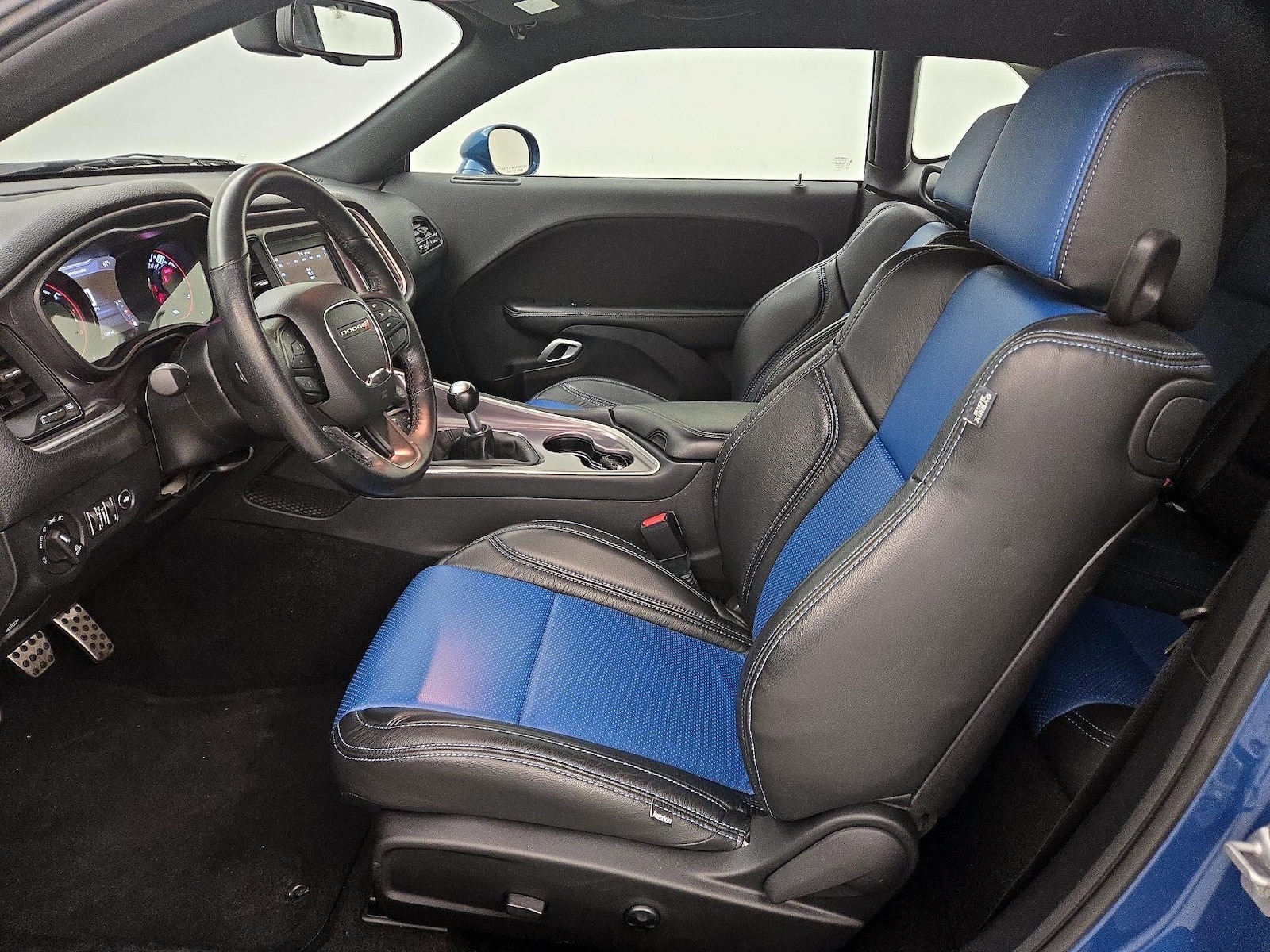 2021 Dodge Challenger R/T - Photo 12