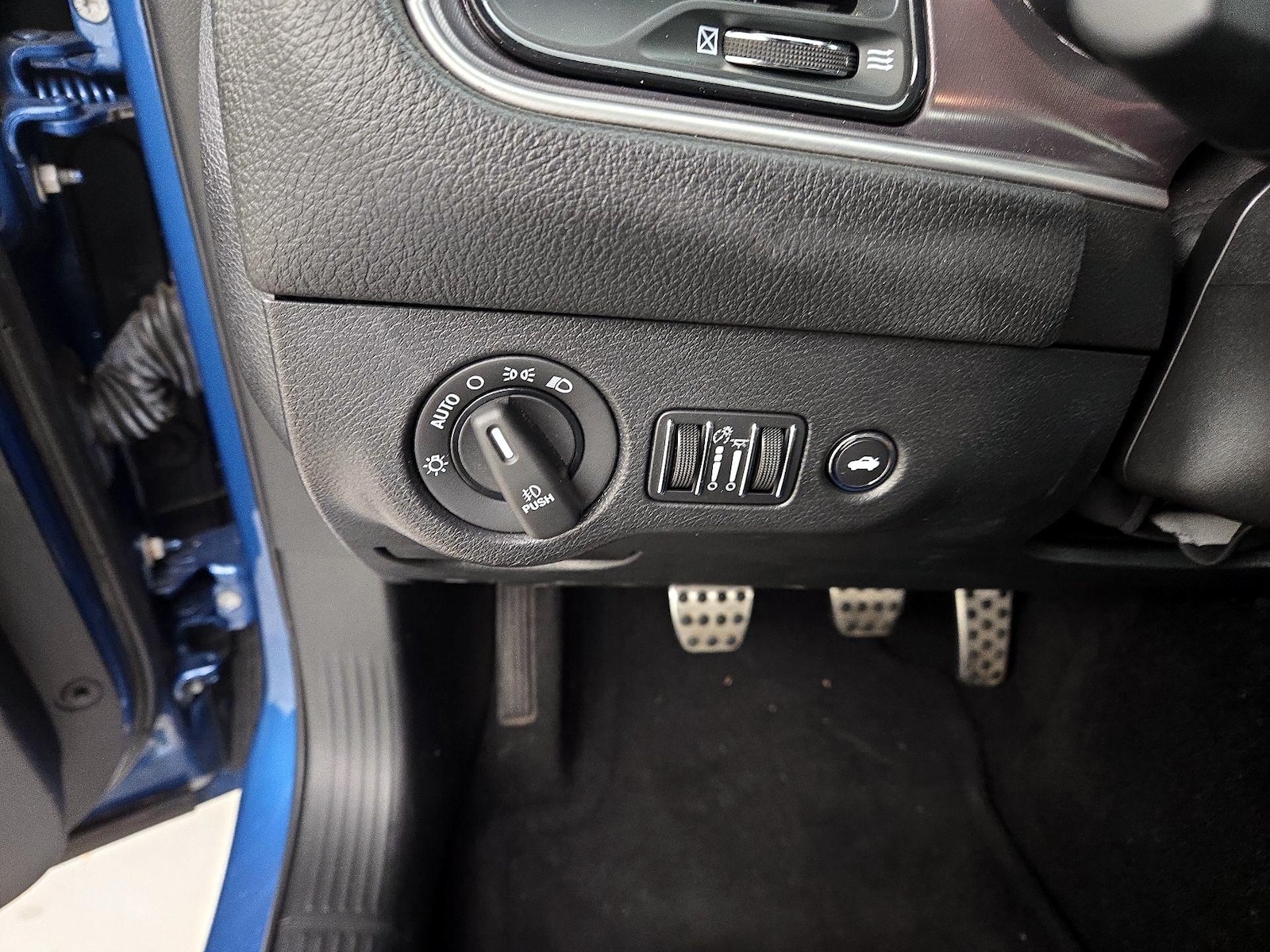 2021 Dodge Challenger R/T - Photo 14