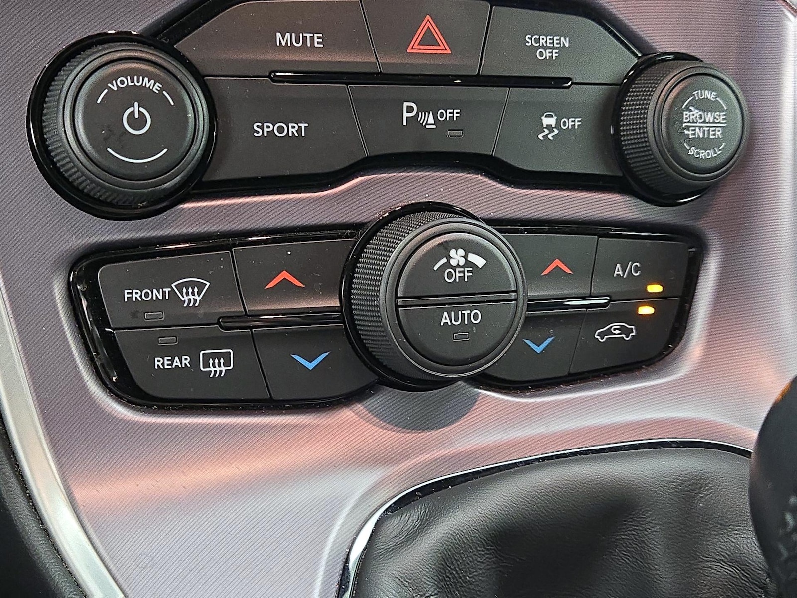 2021 Dodge Challenger R/T - Photo 16