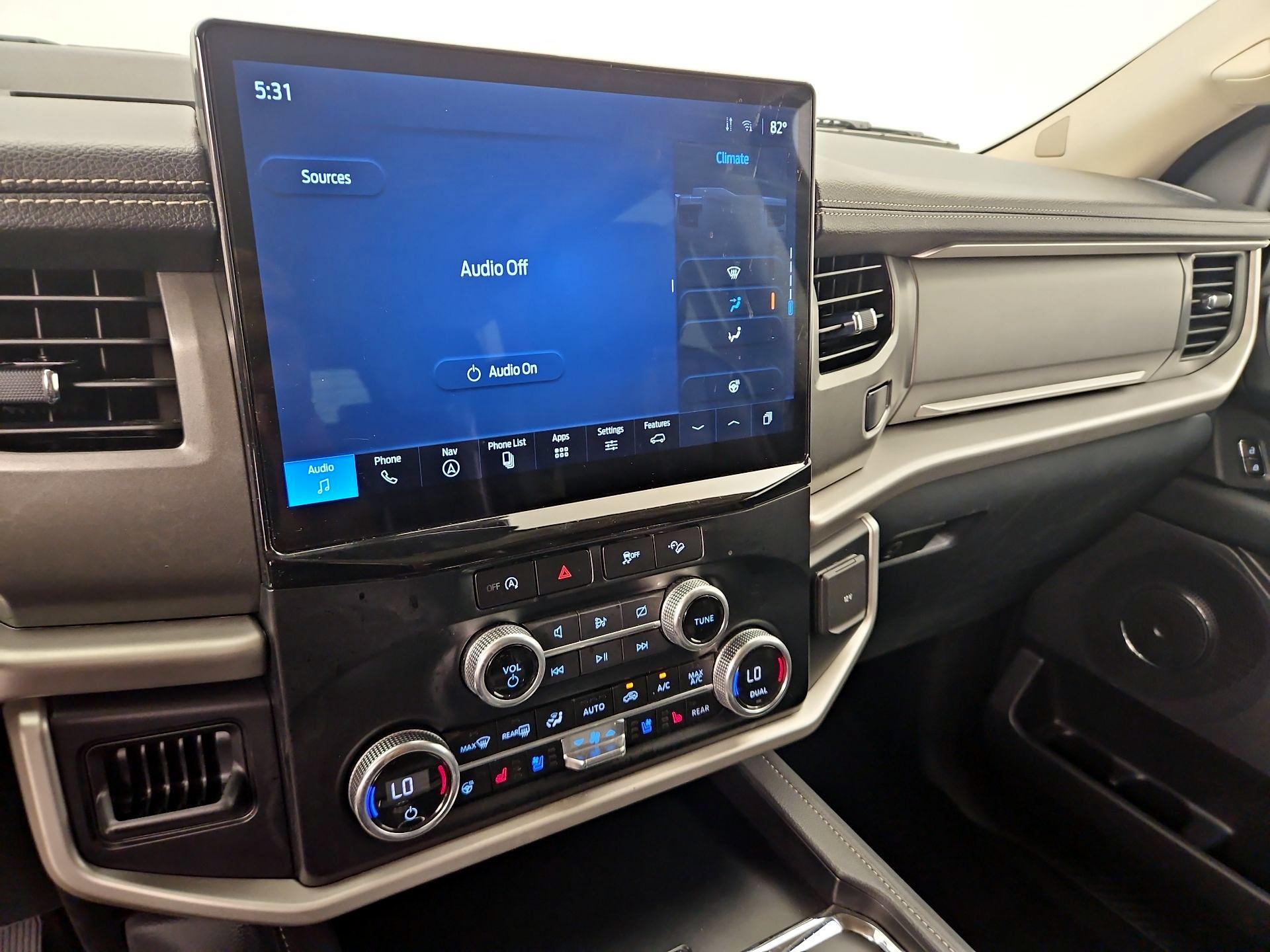 Thumbnail: 2024 Ford Expedition MAX - 15