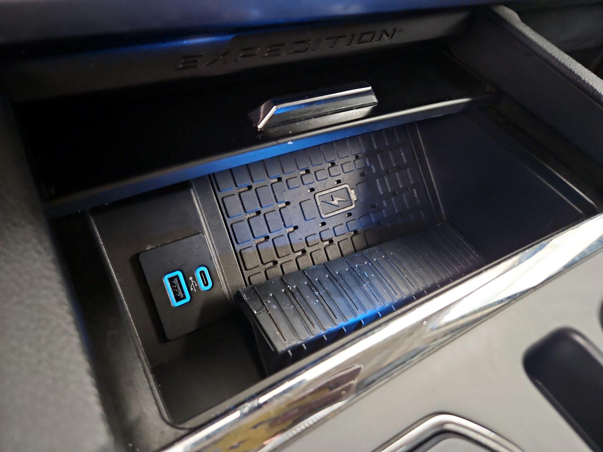 Thumbnail: 2024 Ford Expedition MAX - 18
