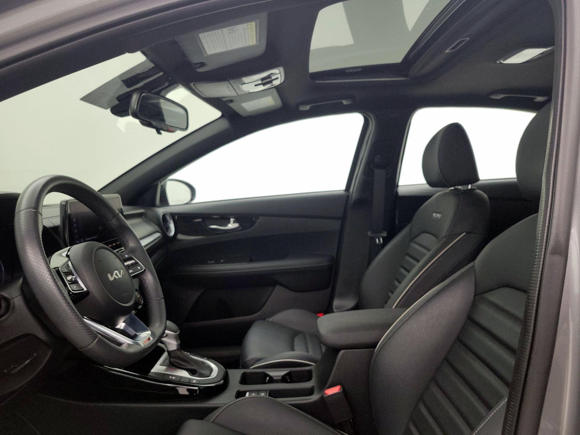 Thumbnail: 2024 Kia Forte - 20