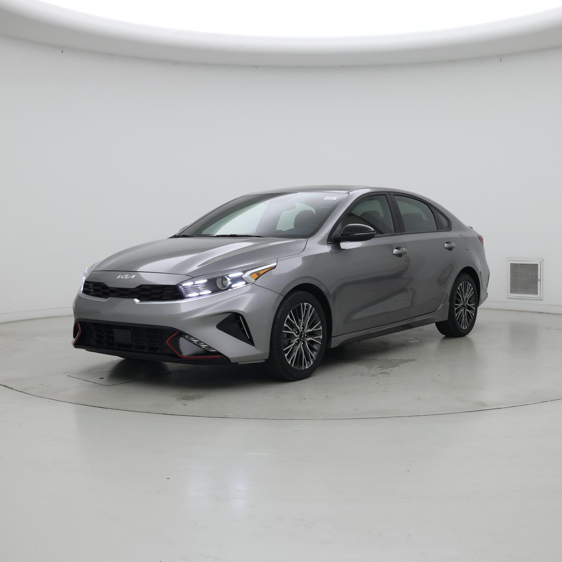 Thumbnail: 2024 Kia Forte - 4