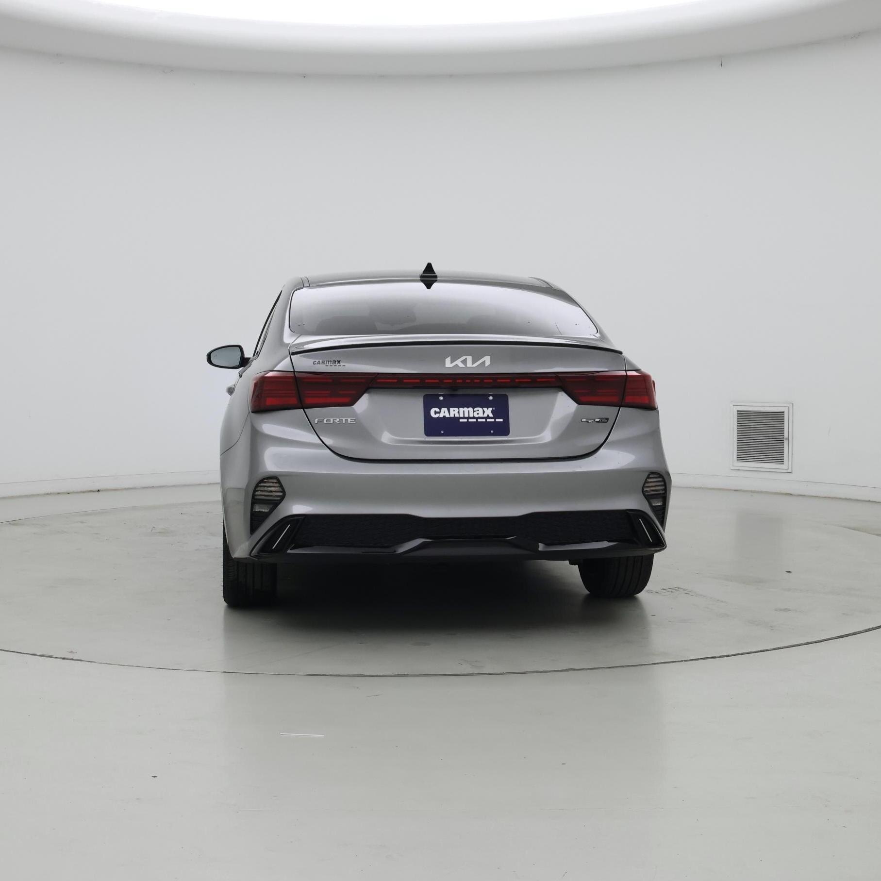 Thumbnail: 2024 Kia Forte - 6