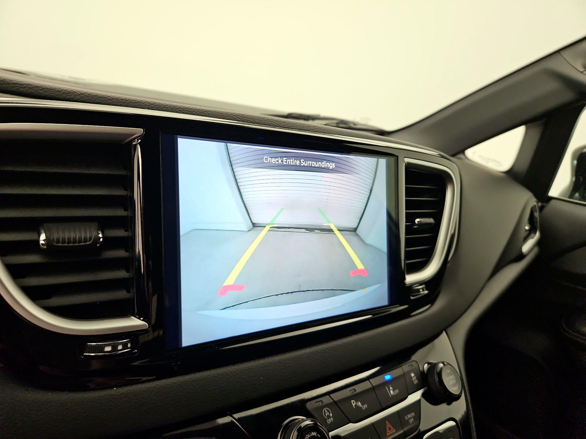 Thumbnail: 2025 Chrysler Pacifica - 14