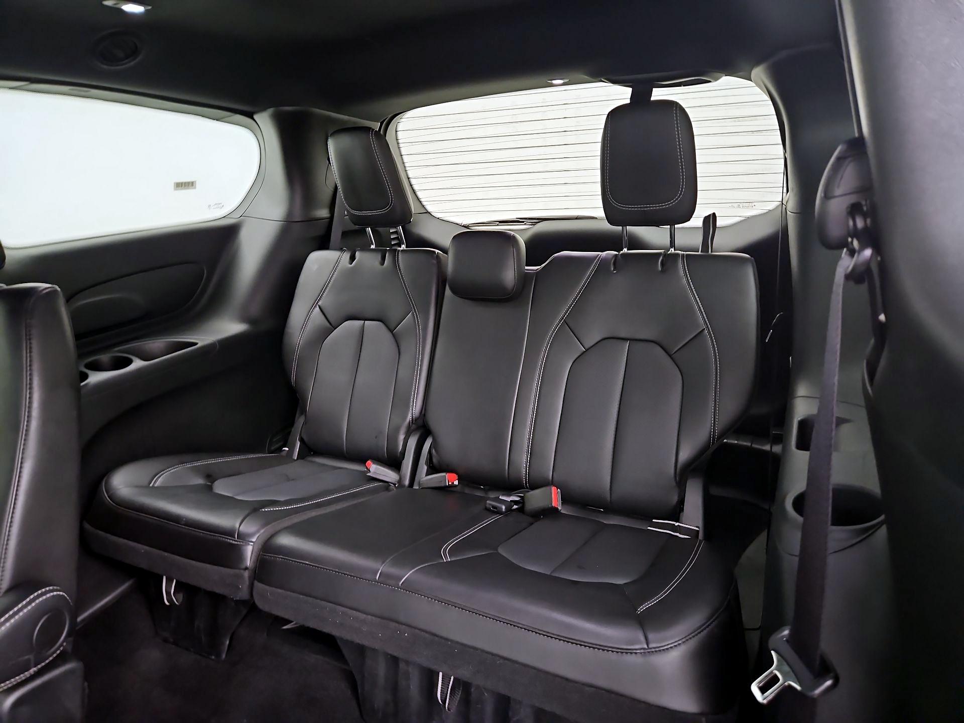 Thumbnail: 2025 Chrysler Pacifica - 20