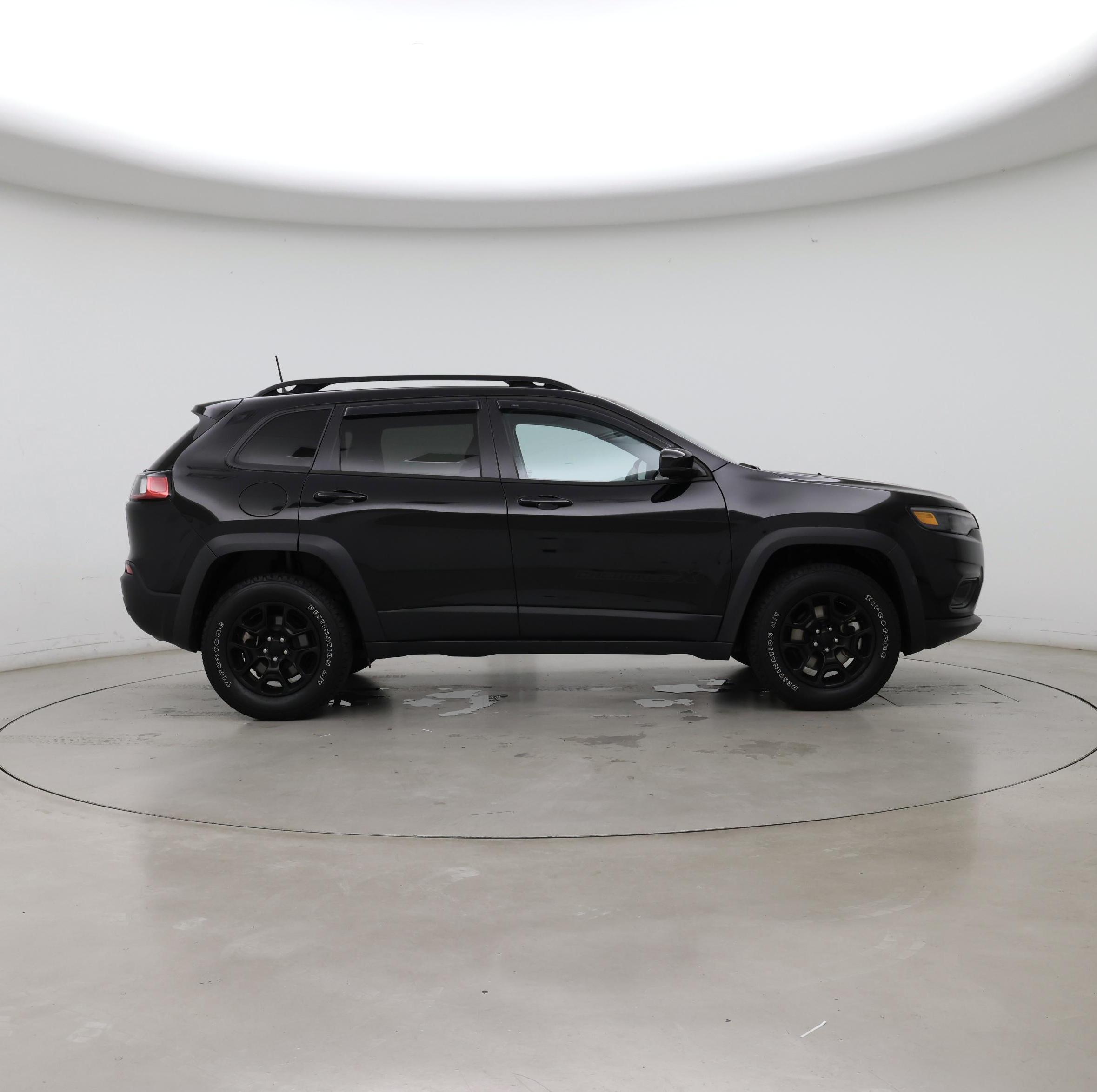 Thumbnail: 2022 Jeep Cherokee - 7