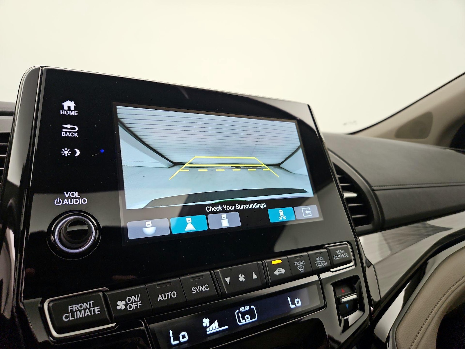 2023 Honda Odyssey Elite - Photo 16