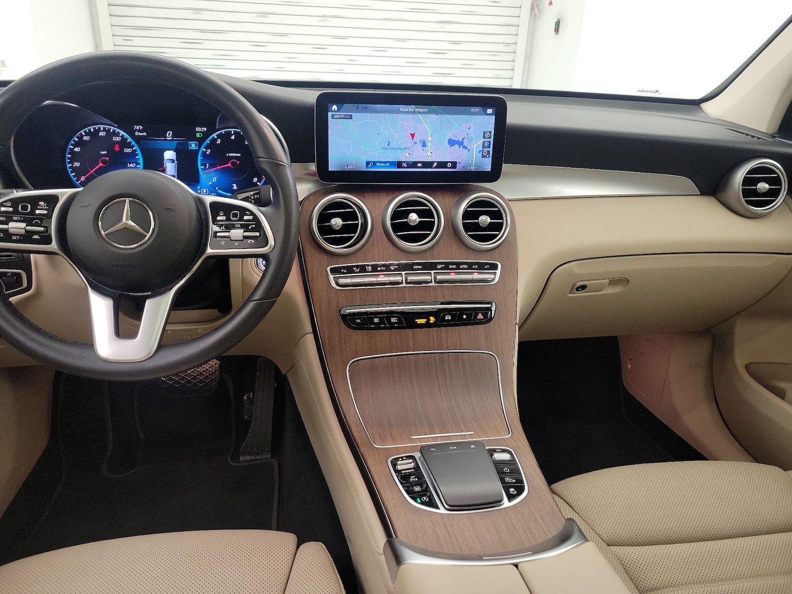 2020 Mercedes-Benz GLC Coupe GLC300 - Photo 10