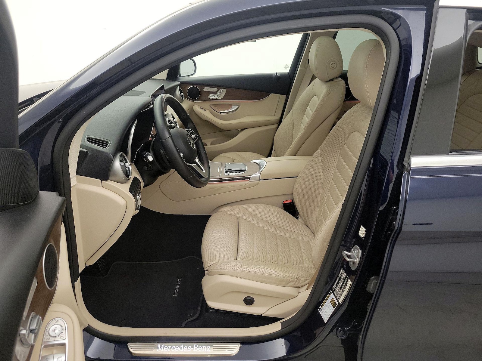 2020 Mercedes-Benz GLC Coupe GLC300 - Photo 12