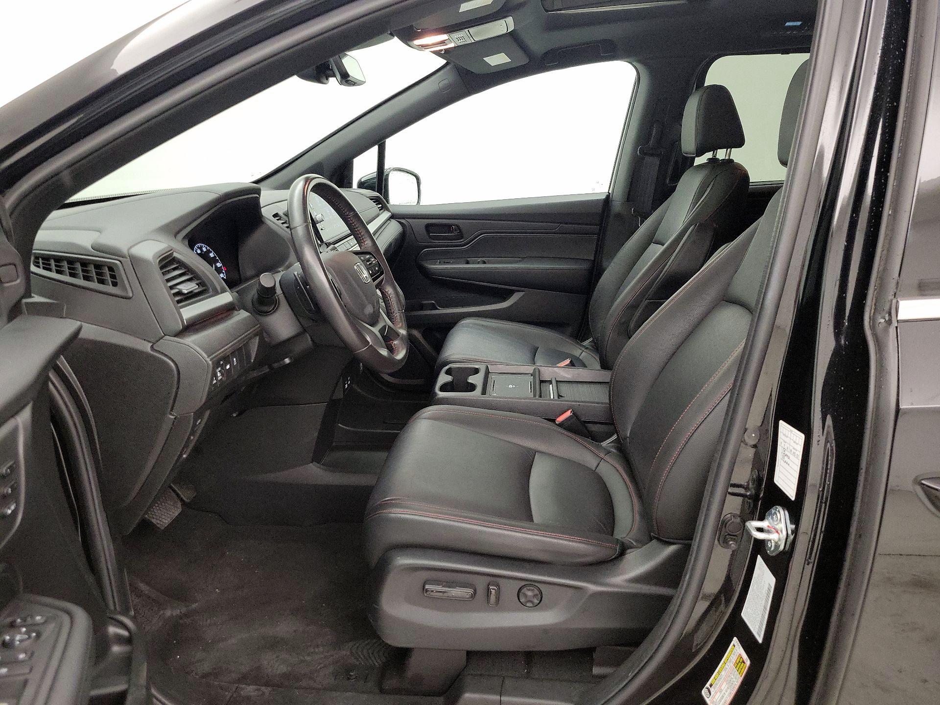 Thumbnail: 2025 Honda Odyssey - 11