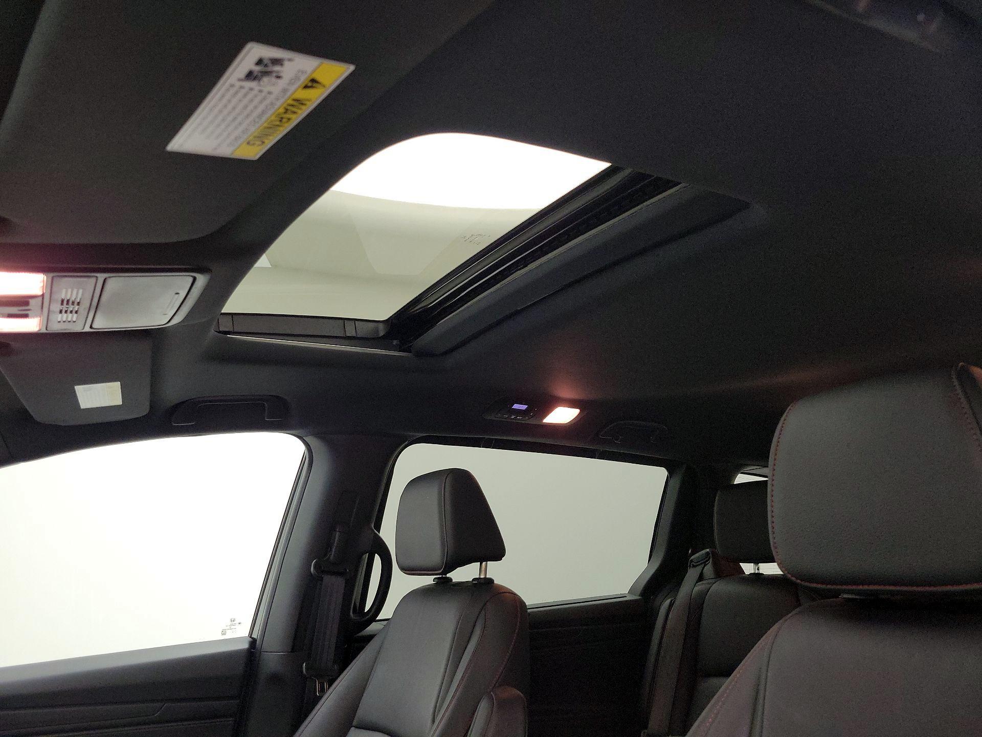 Thumbnail: 2025 Honda Odyssey - 19