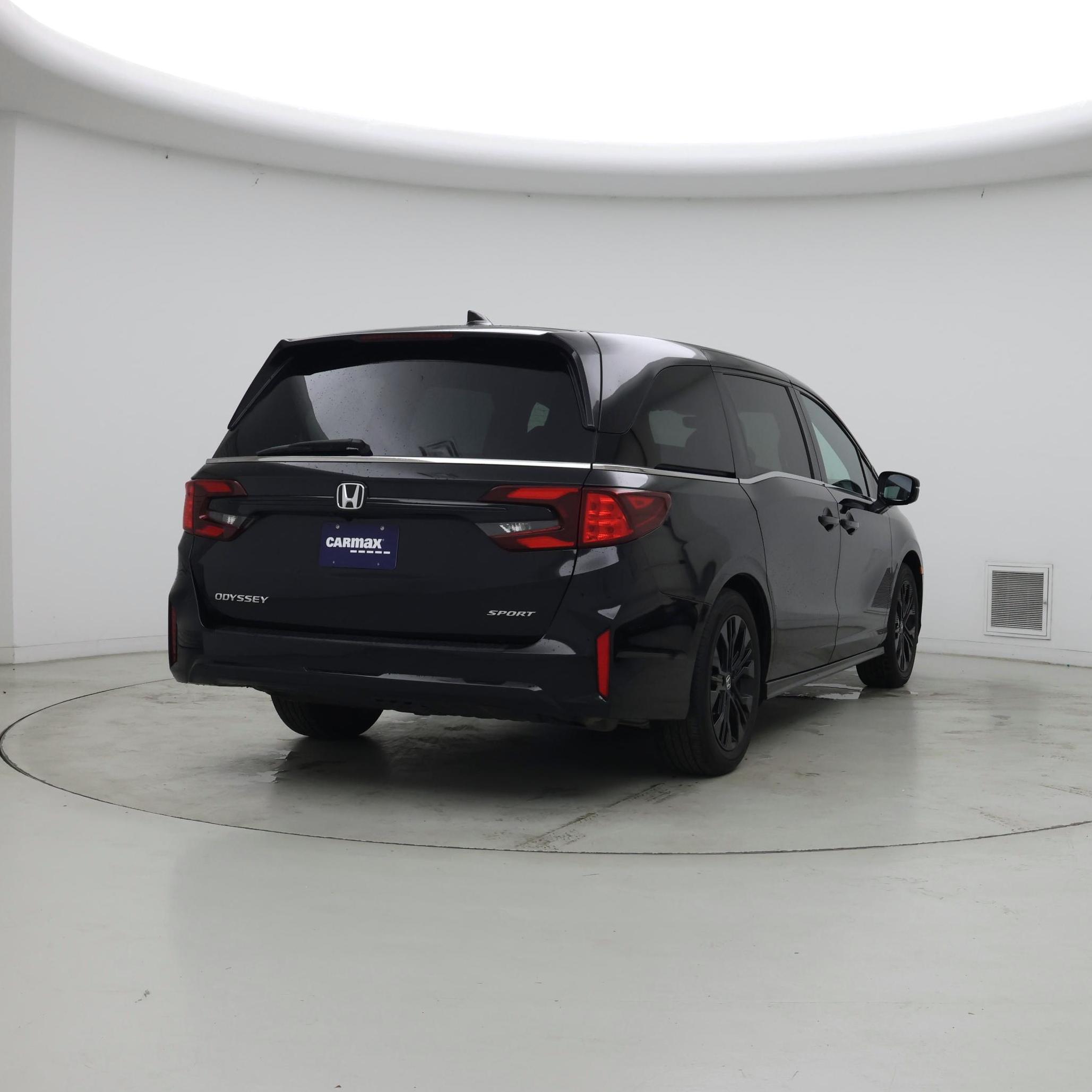 Thumbnail: 2025 Honda Odyssey - 8