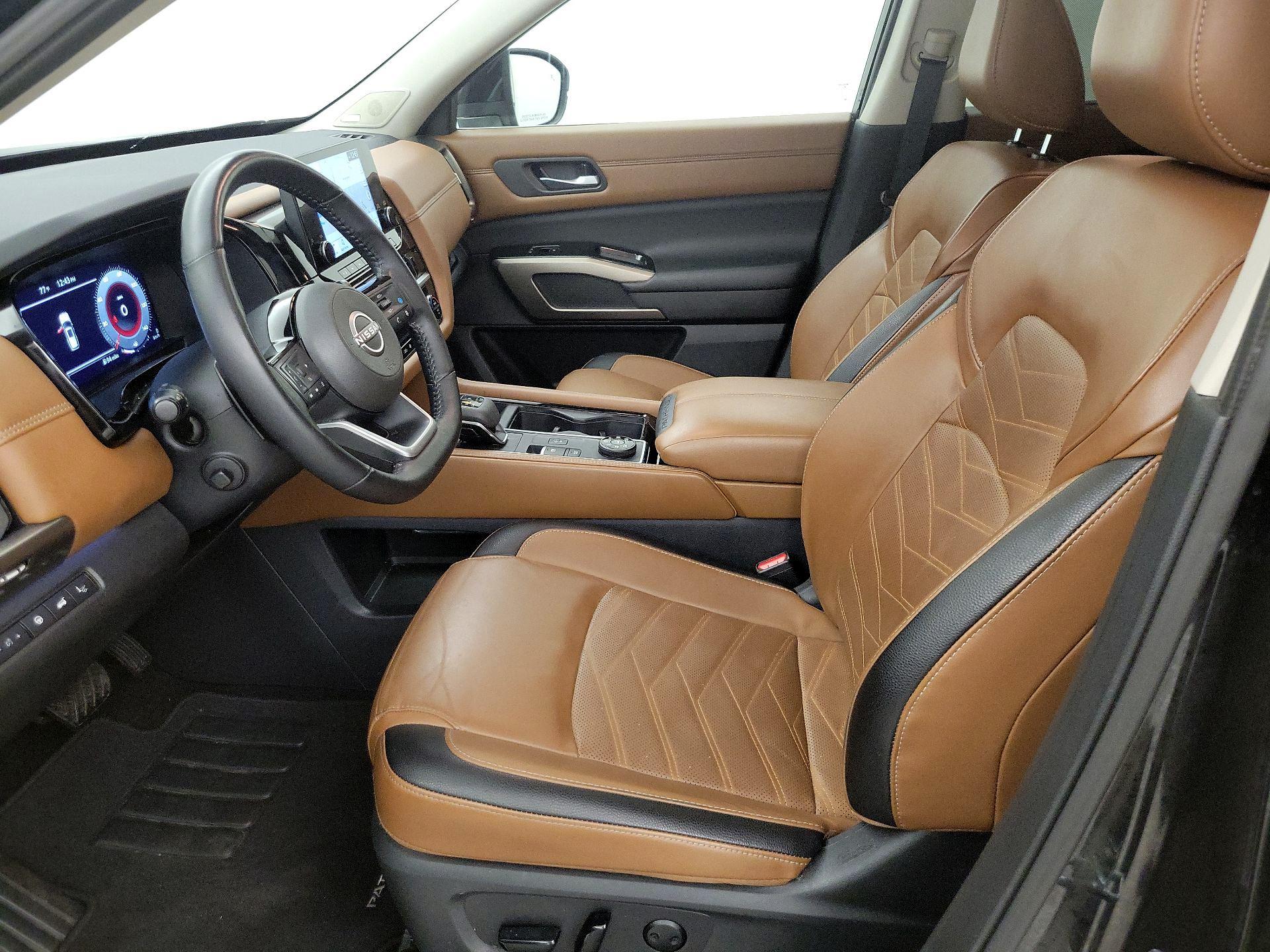Thumbnail: 2024 Nissan Pathfinder - 11