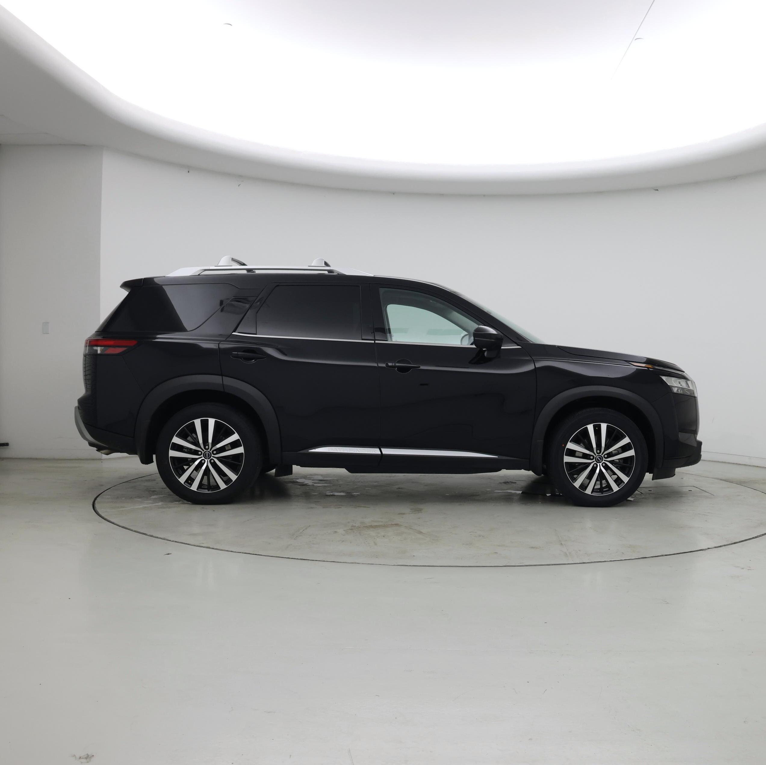 Thumbnail: 2024 Nissan Pathfinder - 7