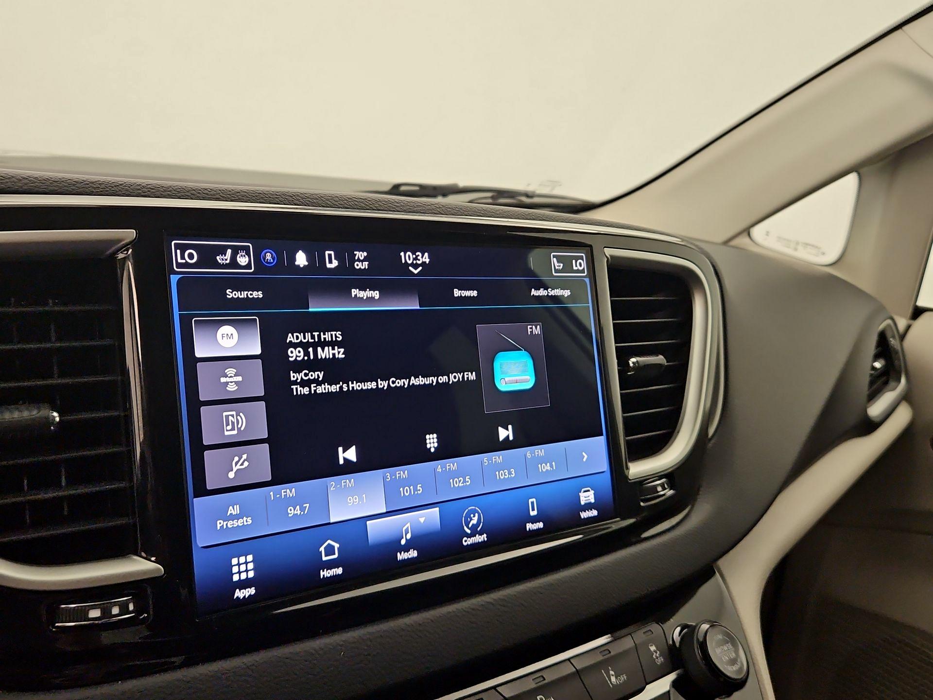 Thumbnail: 2024 Chrysler Pacifica - 15