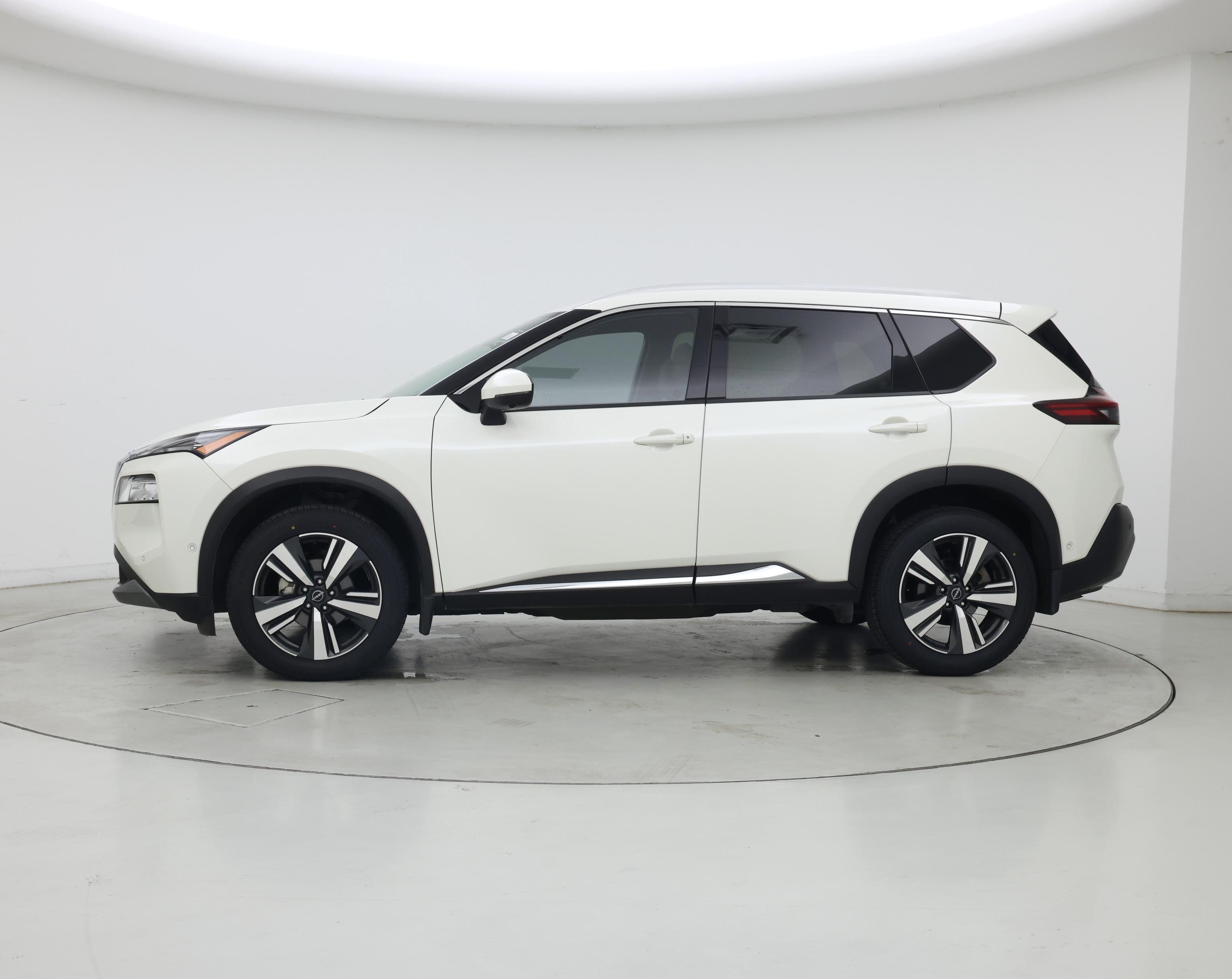 Thumbnail: 2023 Nissan Rogue - 3