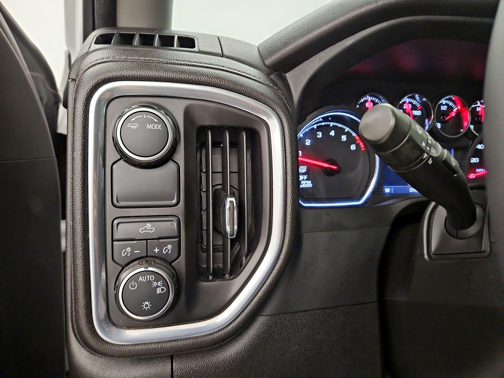 Thumbnail: 2022 Chevrolet Silverado 1500 - 13