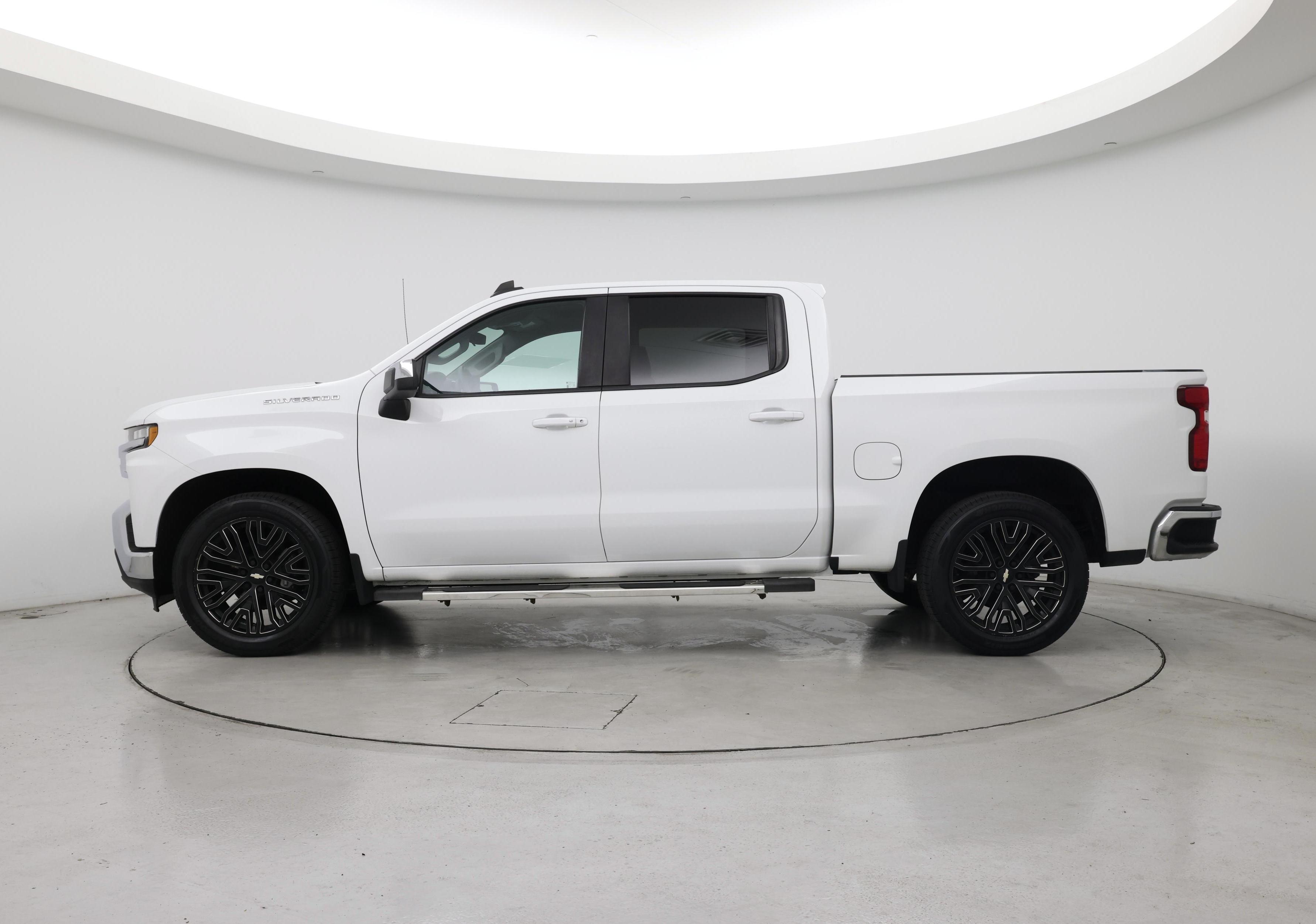Thumbnail: 2022 Chevrolet Silverado 1500 - 3