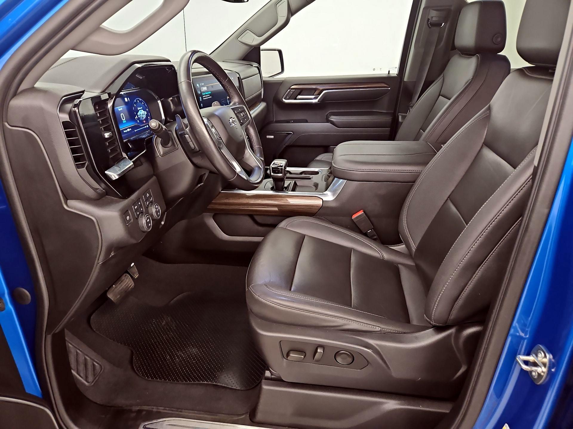 Thumbnail: 2023 Chevrolet Silverado 1500 - 11