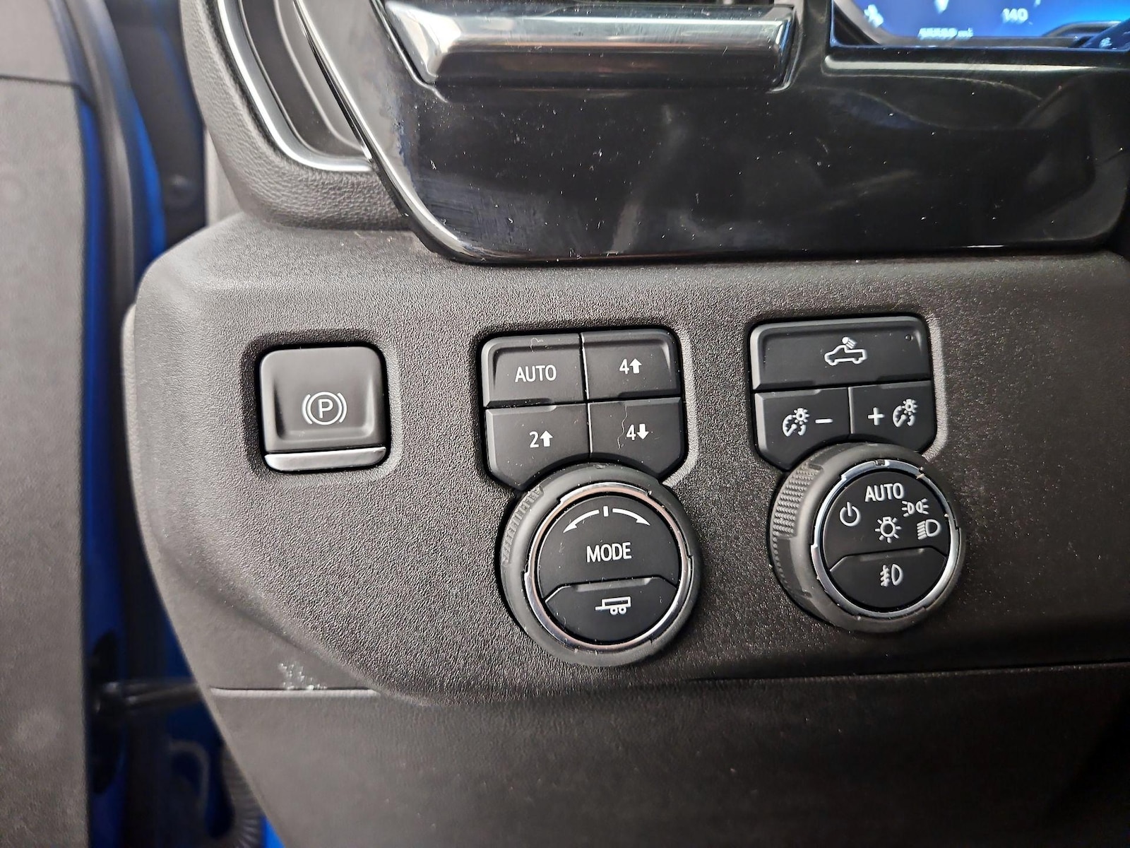 2023 Chevrolet Silverado 1500 RST - Photo 14