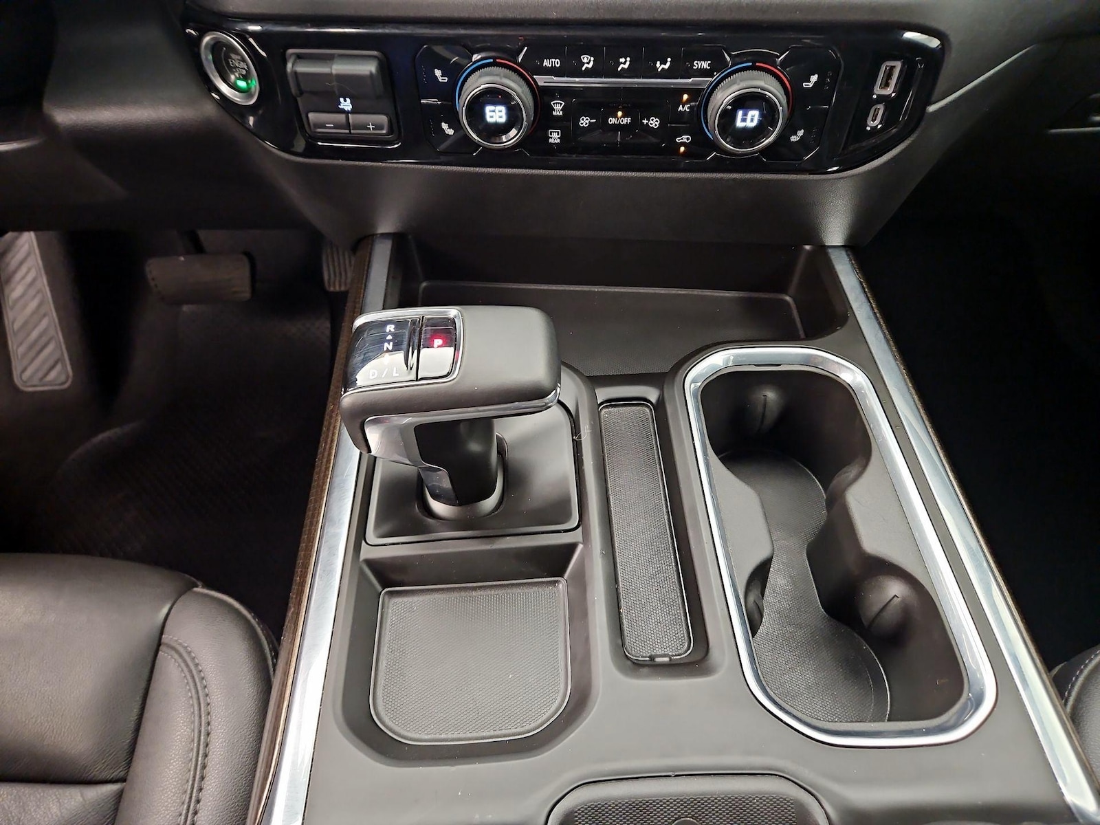 2023 Chevrolet Silverado 1500 RST - Photo 18