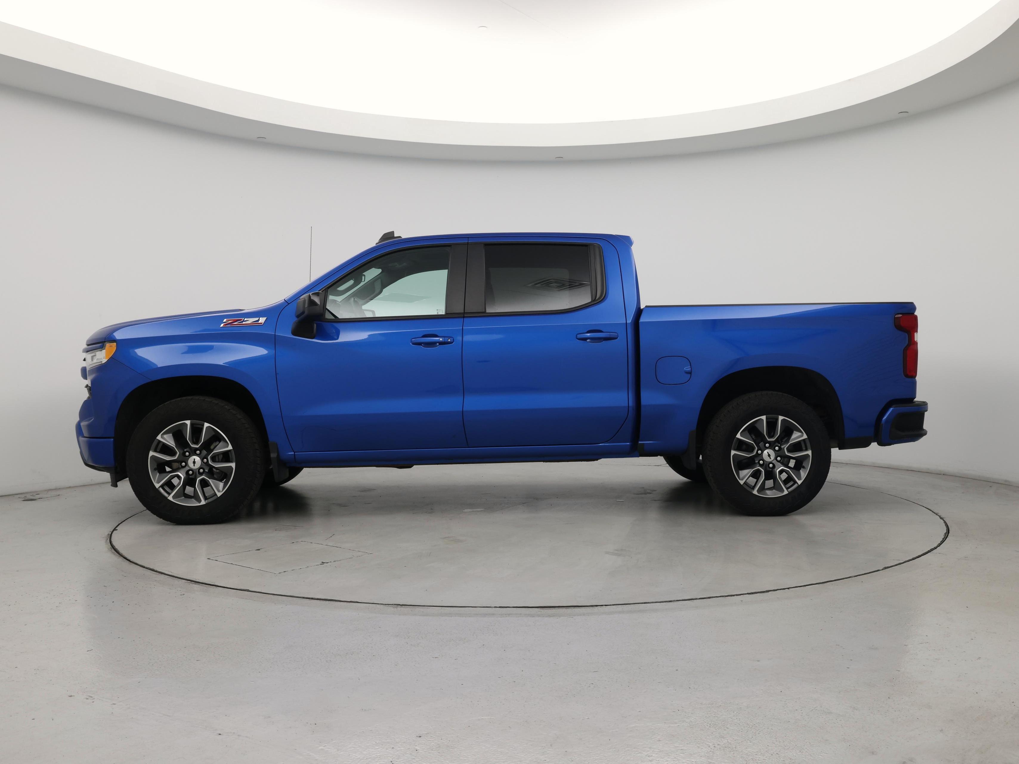 Thumbnail: 2023 Chevrolet Silverado 1500 - 3