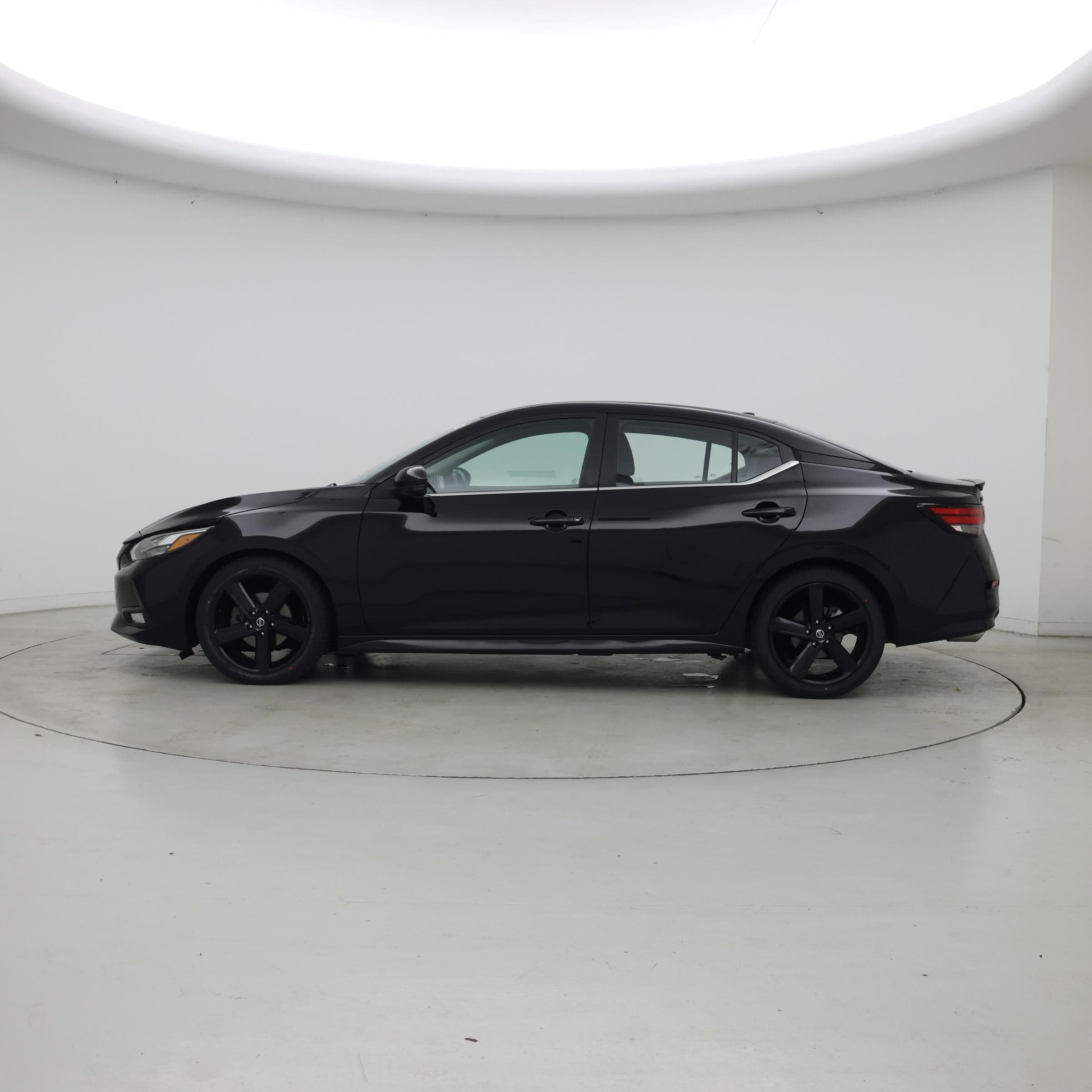 Thumbnail: 2022 Nissan Sentra - 3