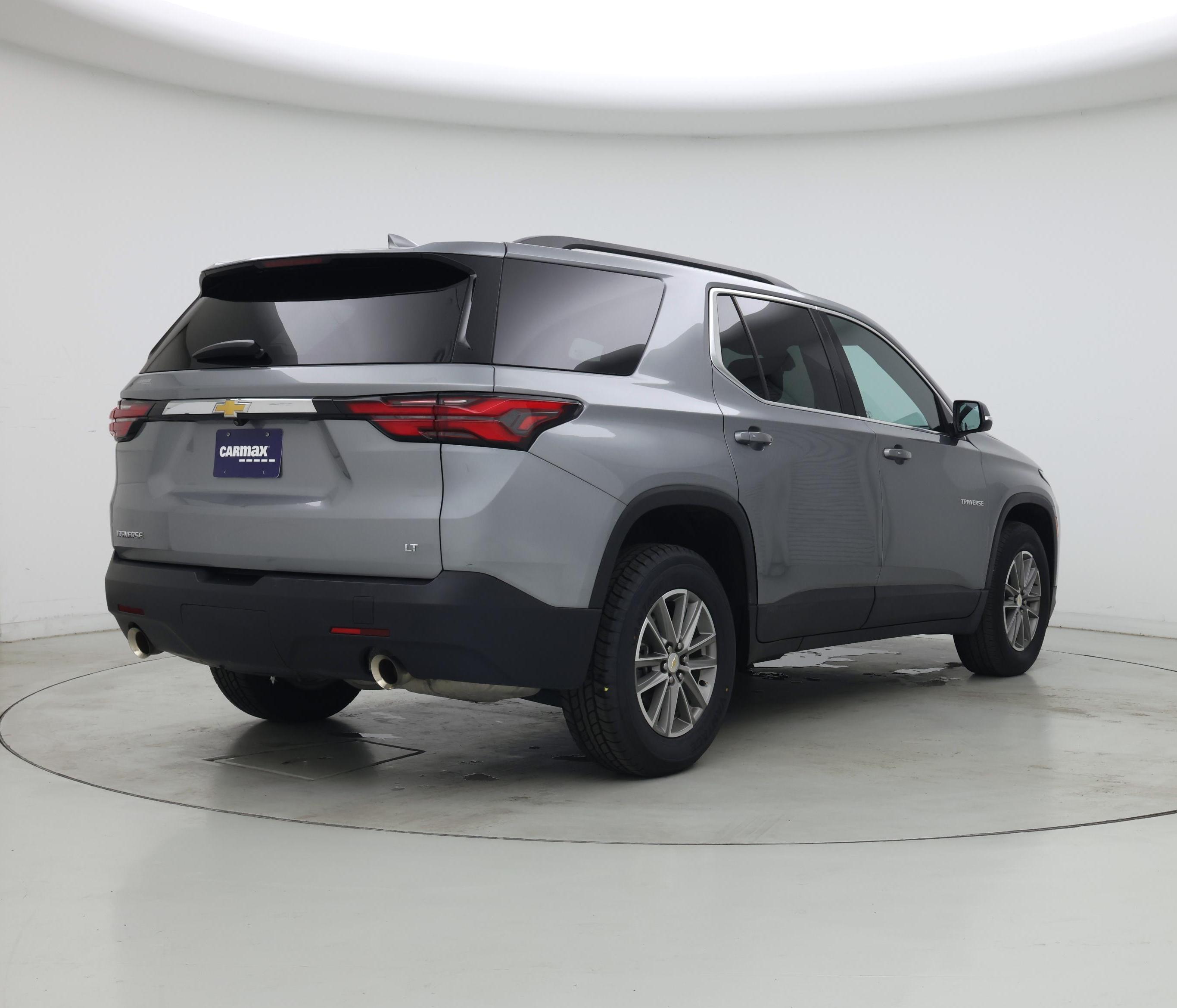 Thumbnail: 2023 Chevrolet Traverse - 8