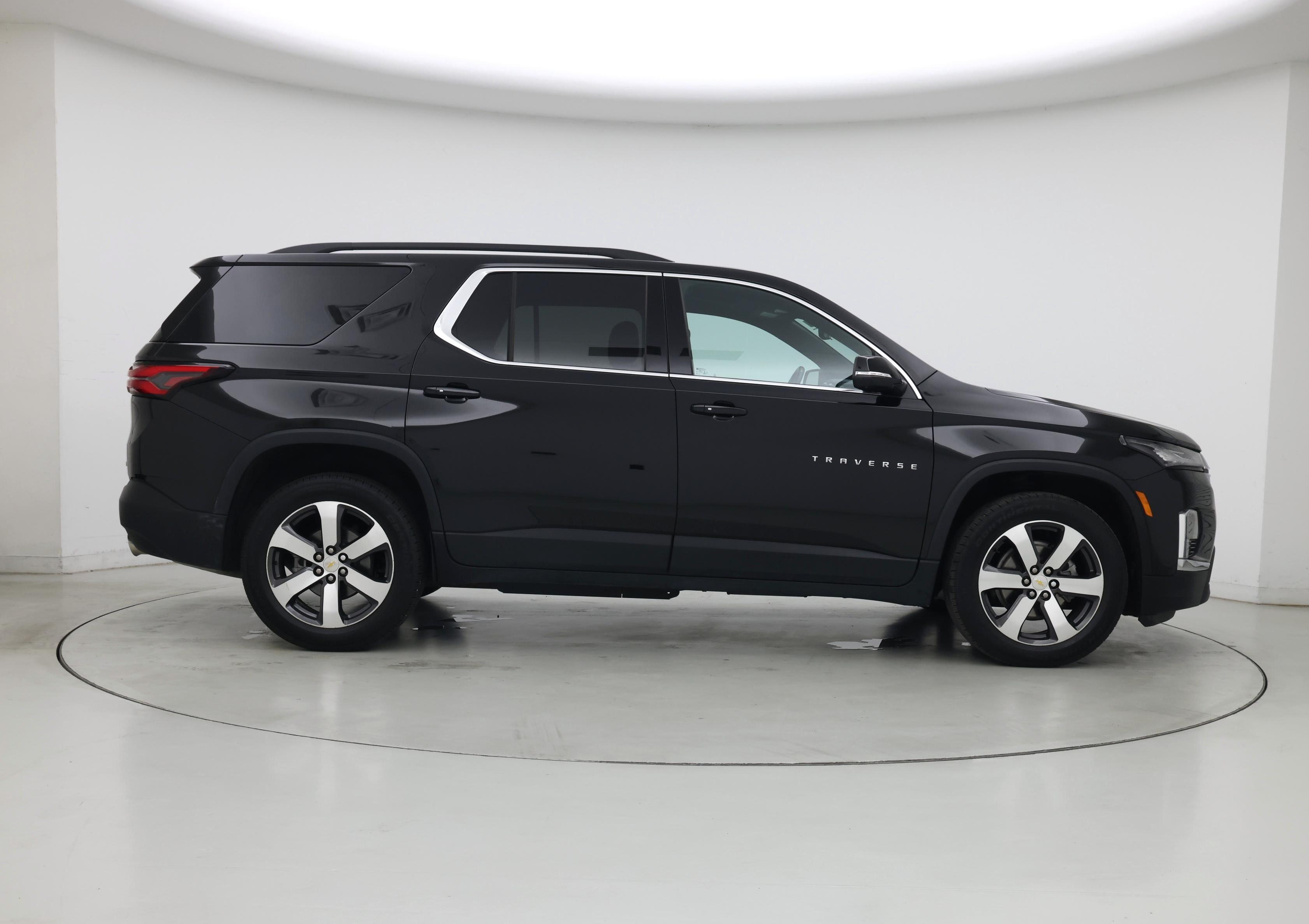 Thumbnail: 2023 Chevrolet Traverse - 7