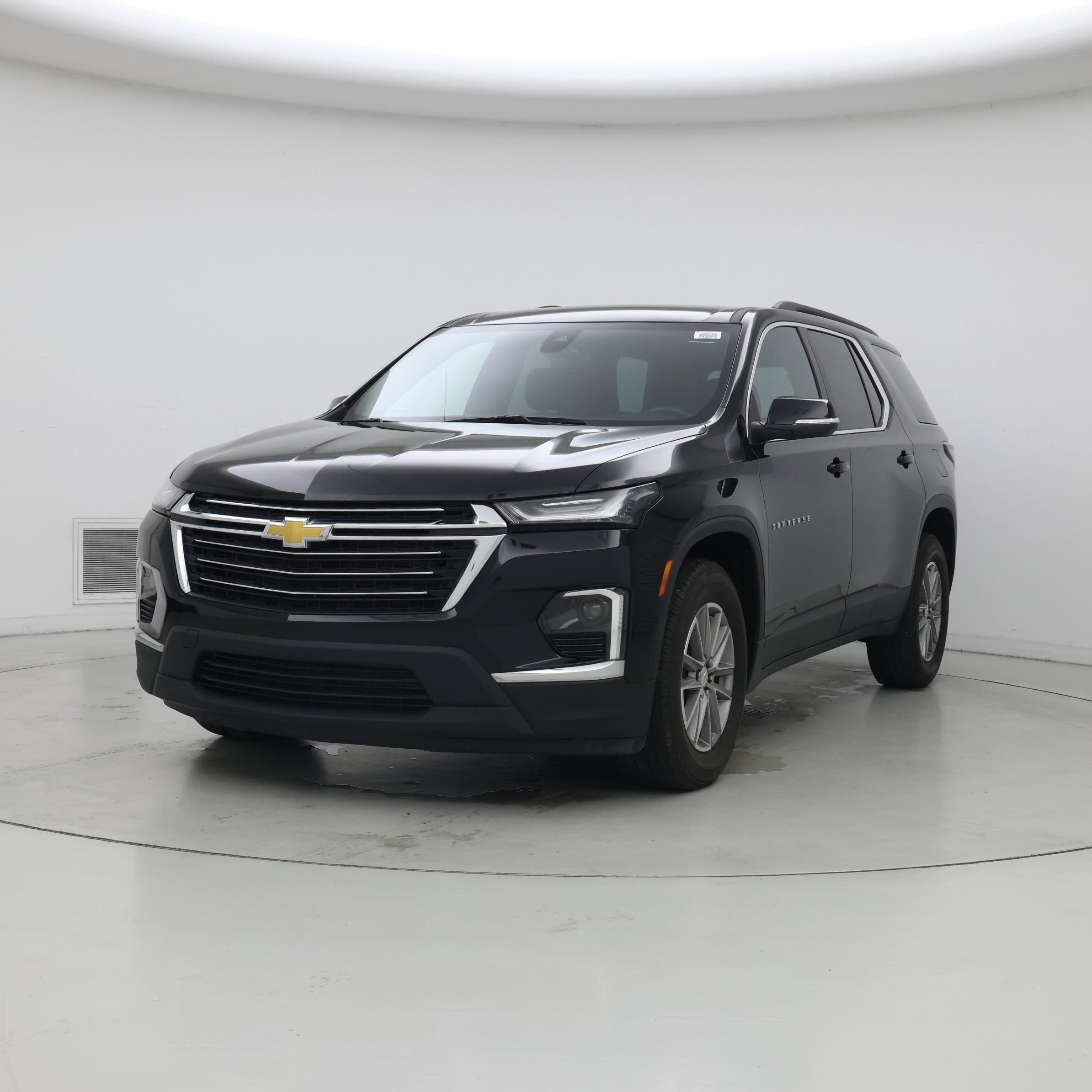 Thumbnail: 2023 Chevrolet Traverse - 5