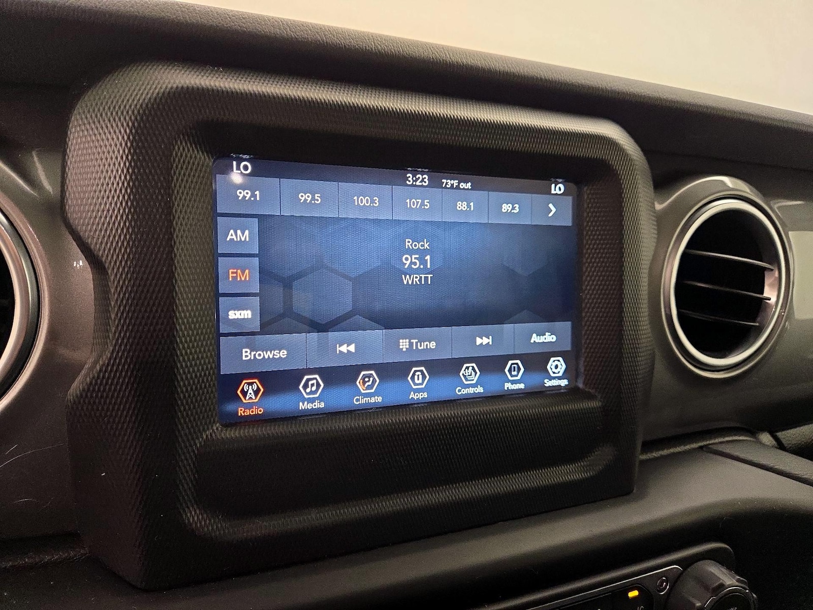 2021 Jeep Wrangler Unlimited Sahara - Photo 16
