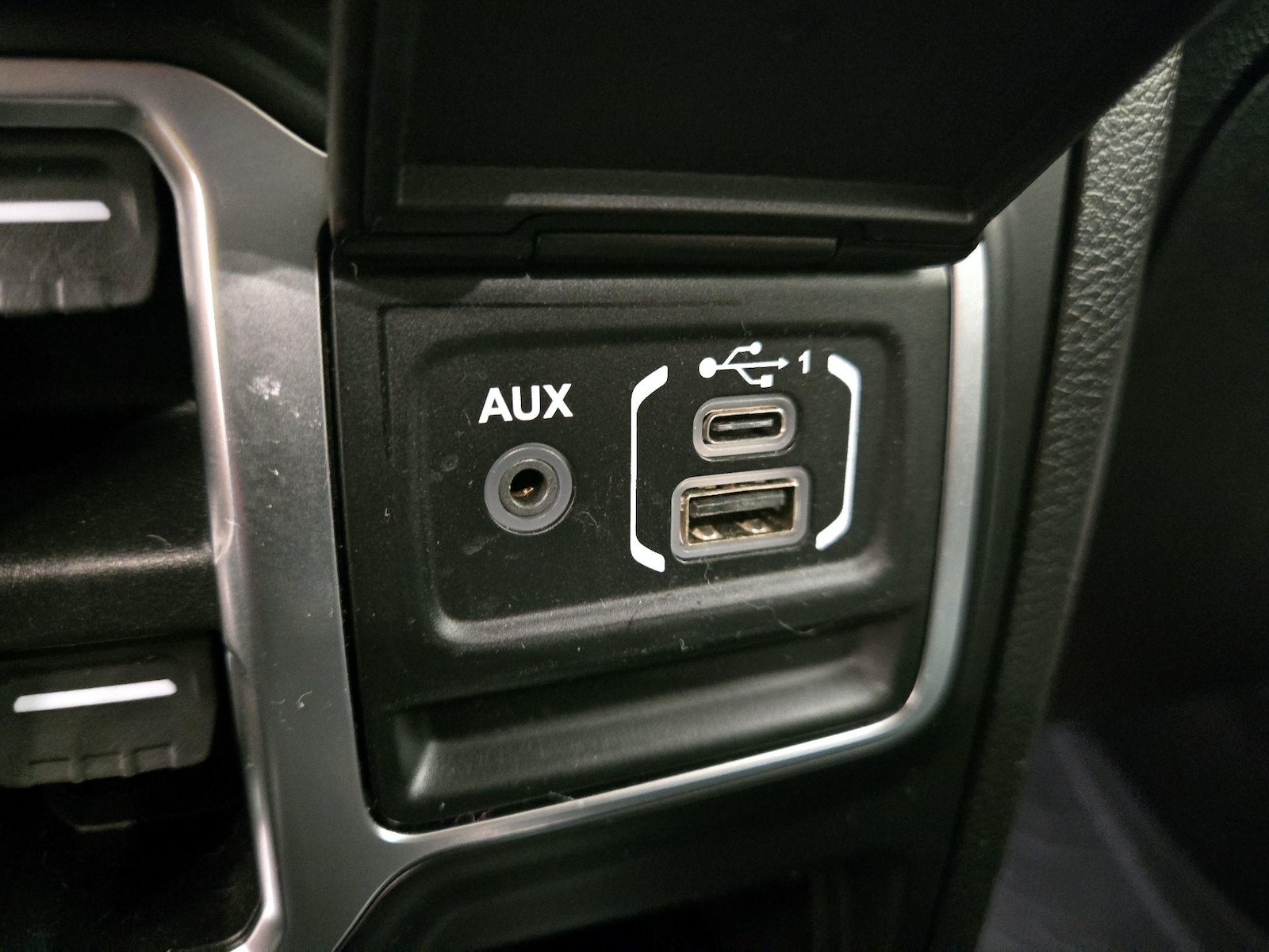 2021 Jeep Wrangler Unlimited Sahara - Photo 19