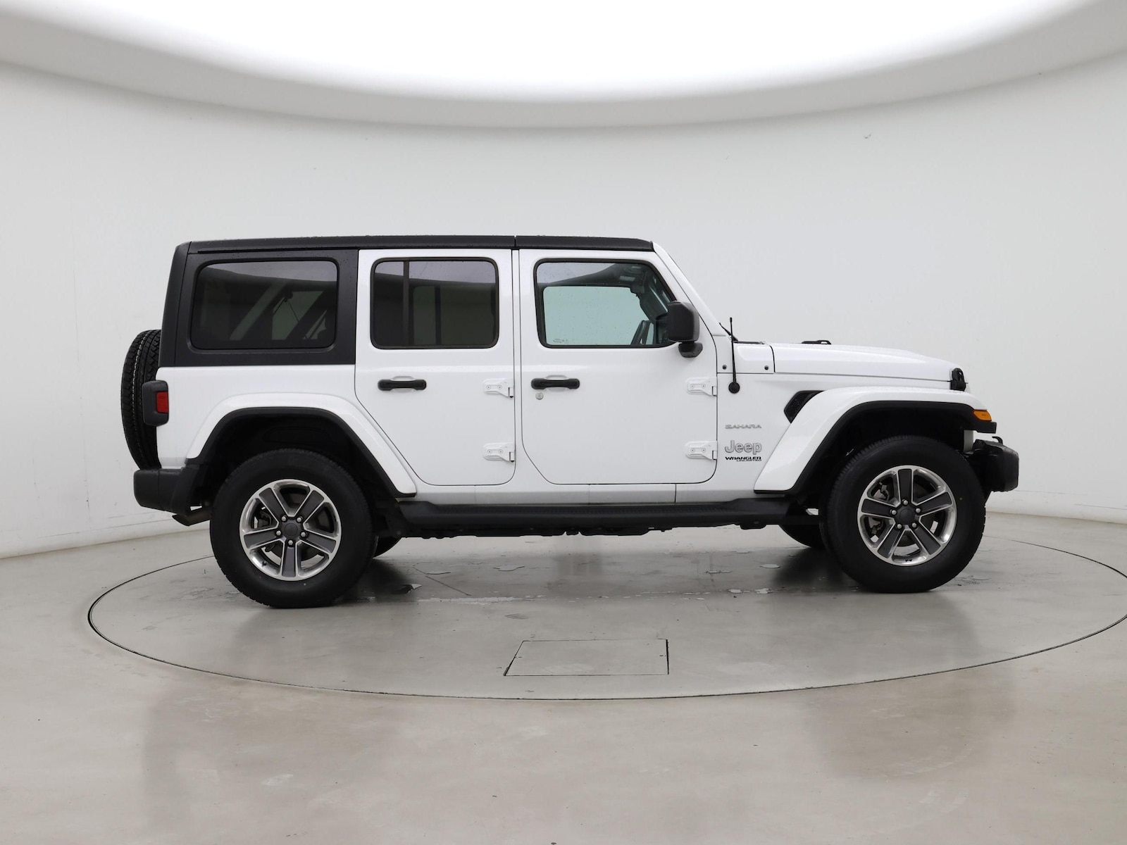 2021 Jeep Wrangler Unlimited Sahara - Photo 8