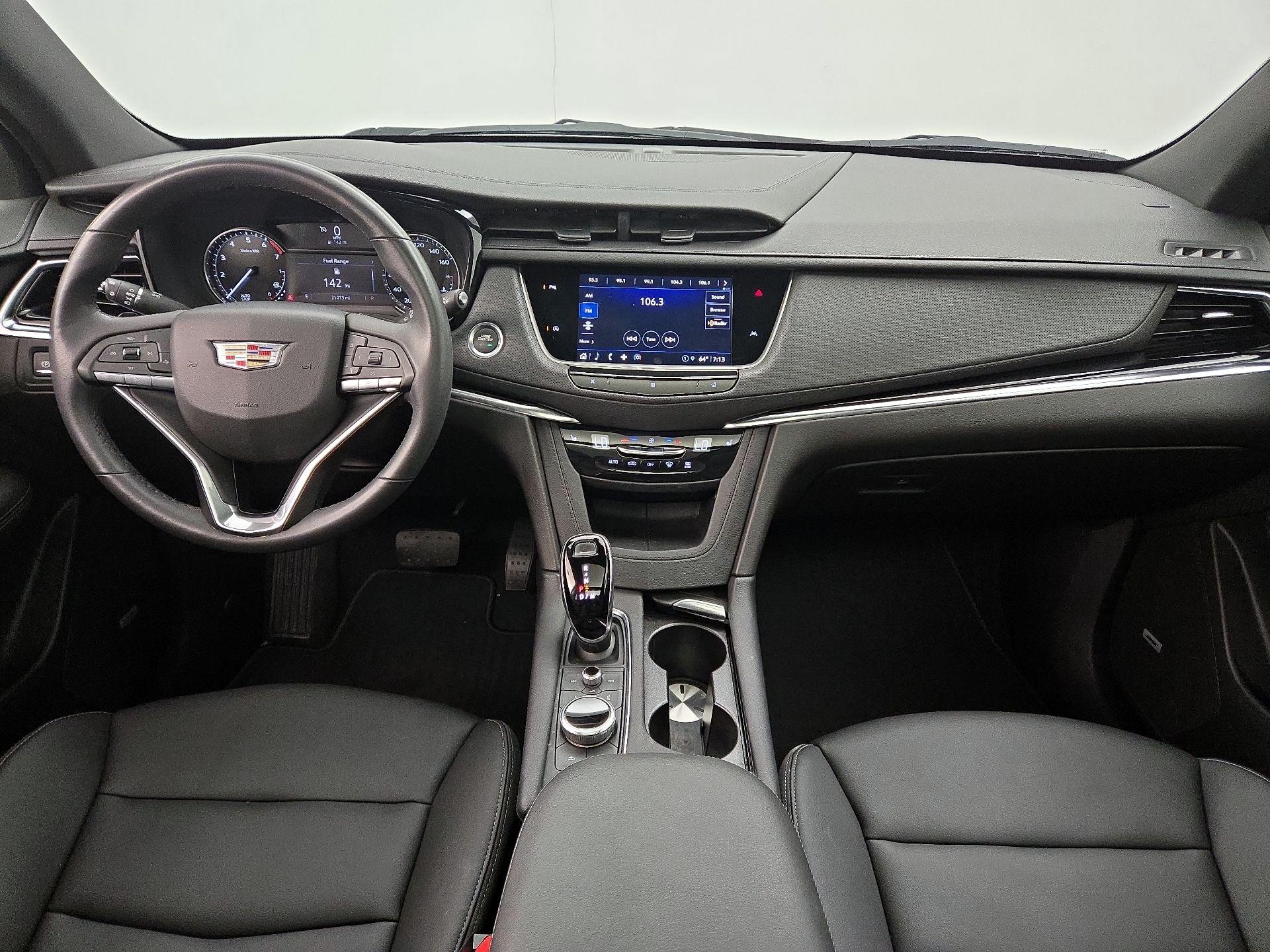 Thumbnail: 2021 Cadillac XT6 - 9