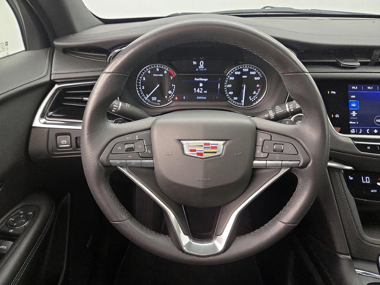 2021 Cadillac XT6 Luxury - Photo 11