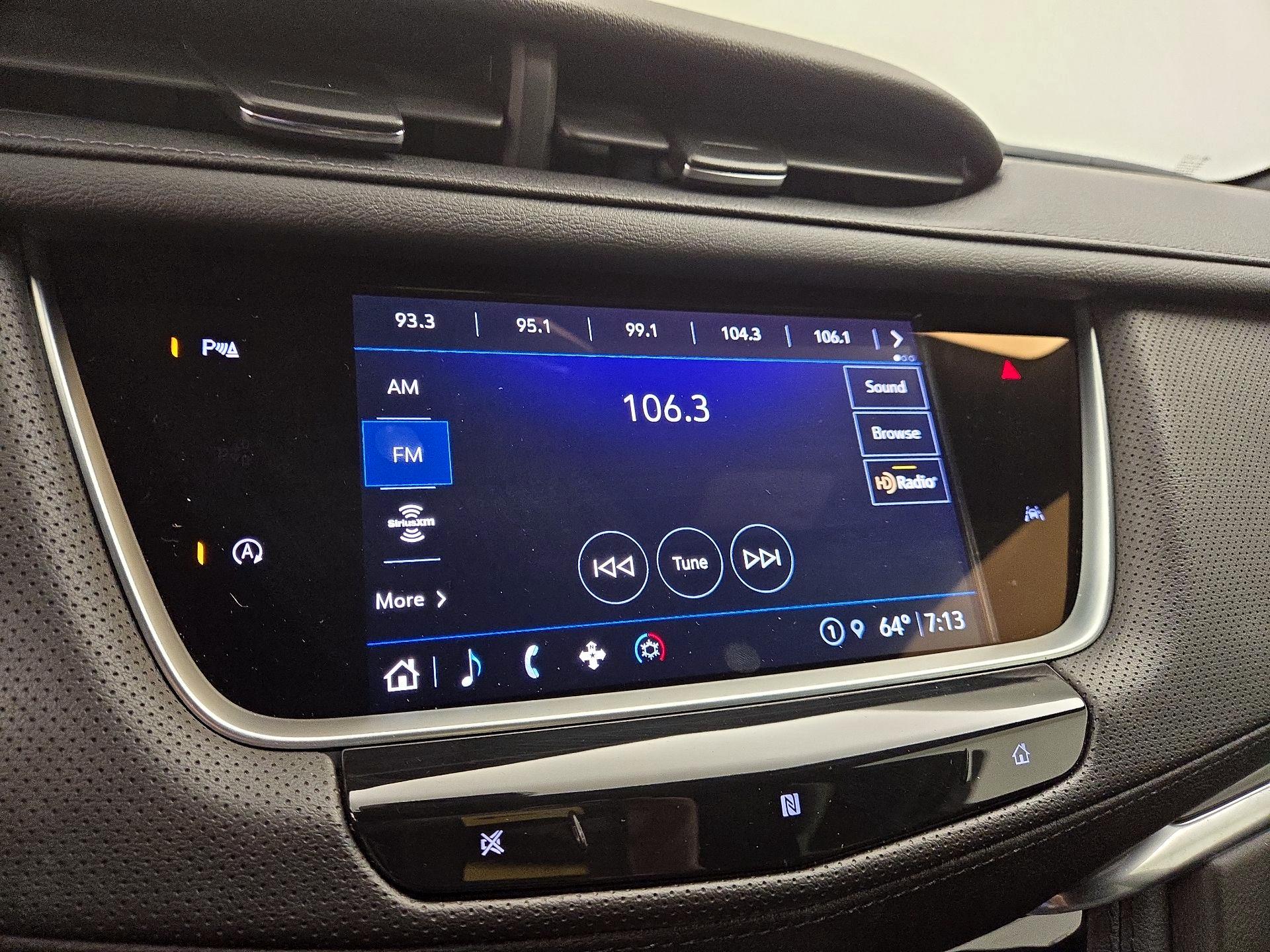Thumbnail: 2021 Cadillac XT6 - 15