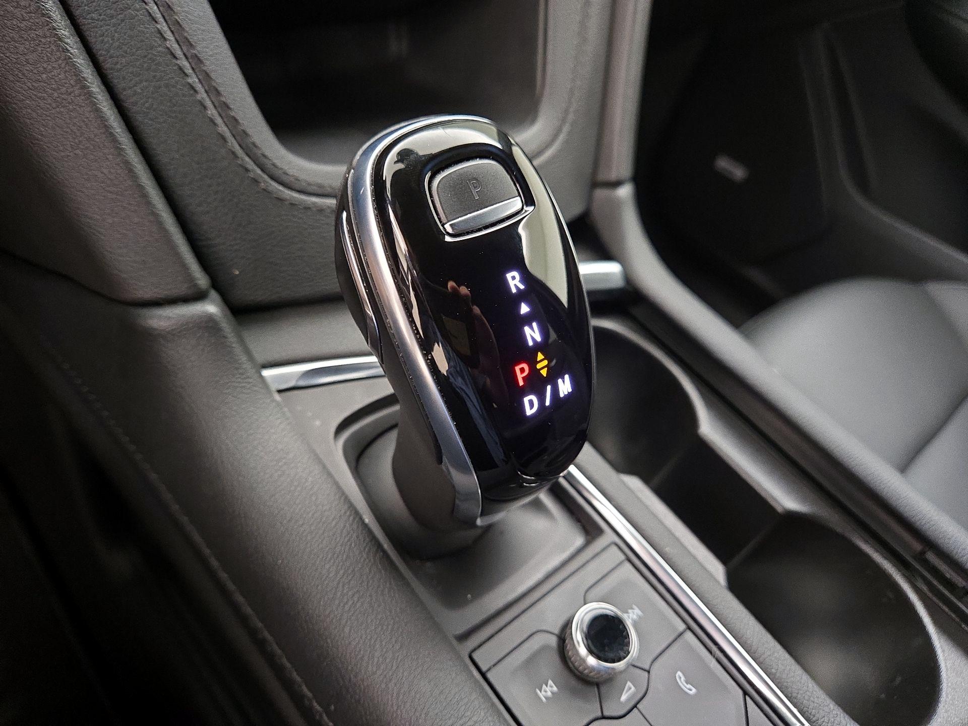 Thumbnail: 2021 Cadillac XT6 - 17