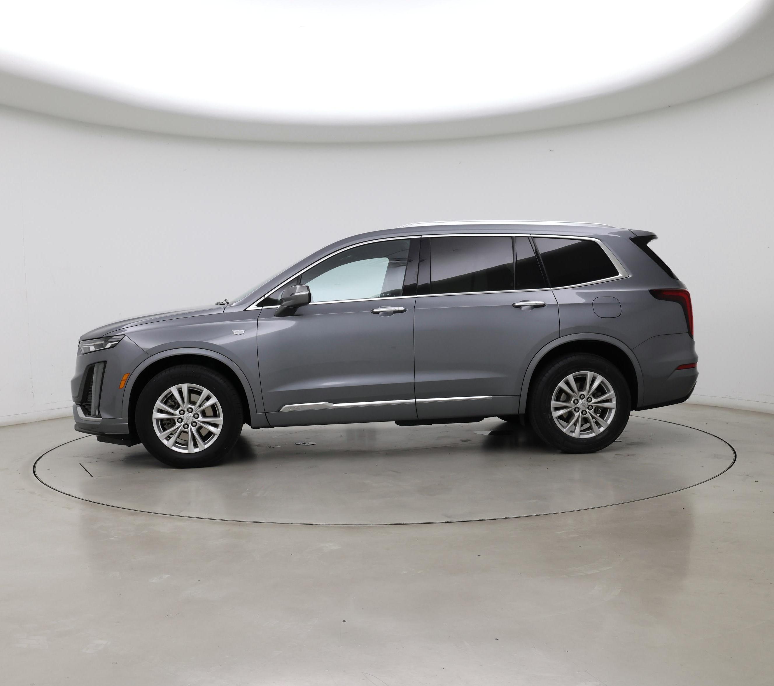 Thumbnail: 2021 Cadillac XT6 - 3