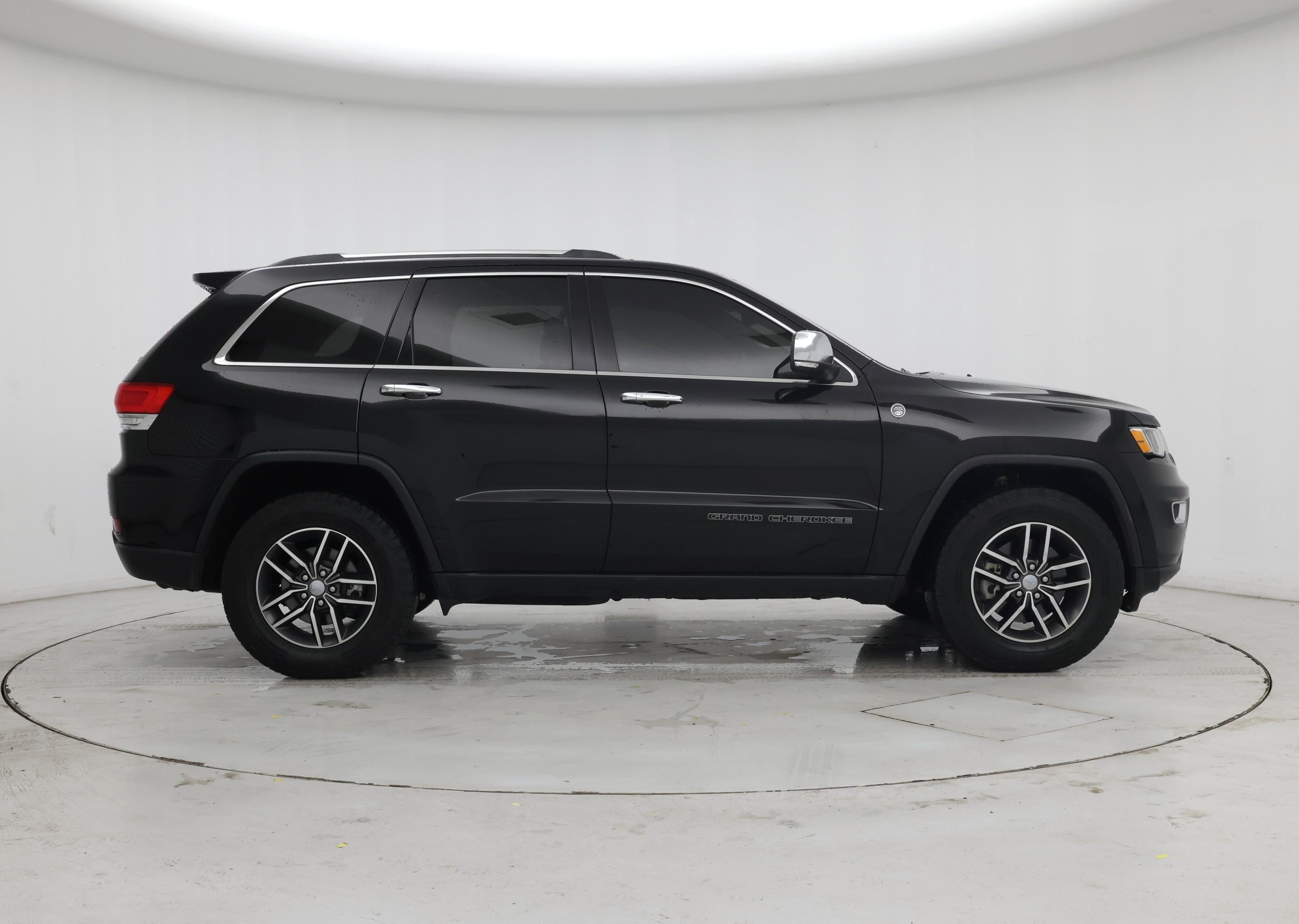 Thumbnail: 2018 Jeep Grand Cherokee - 7