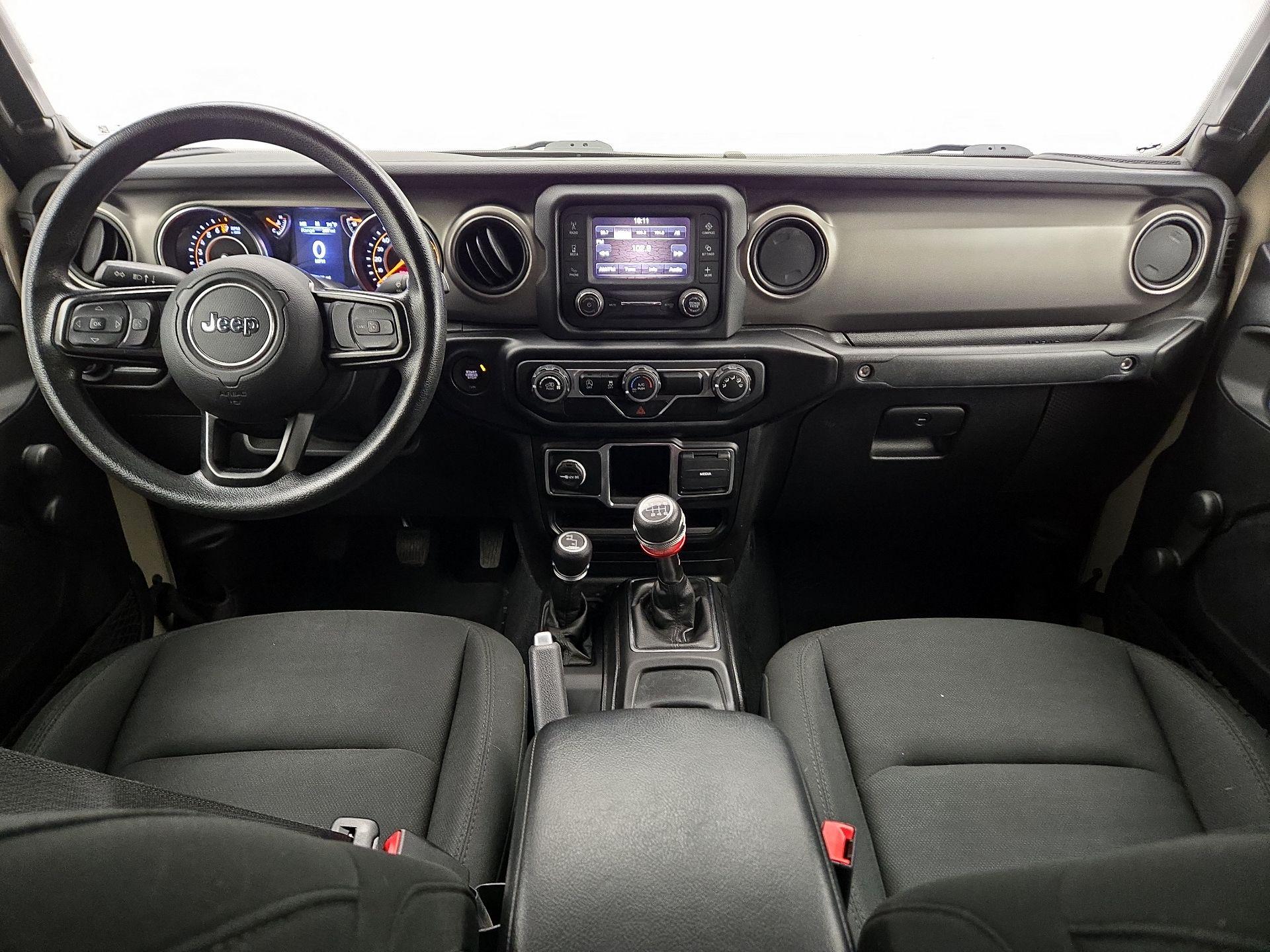 Thumbnail: 2020 Jeep Gladiator - 9
